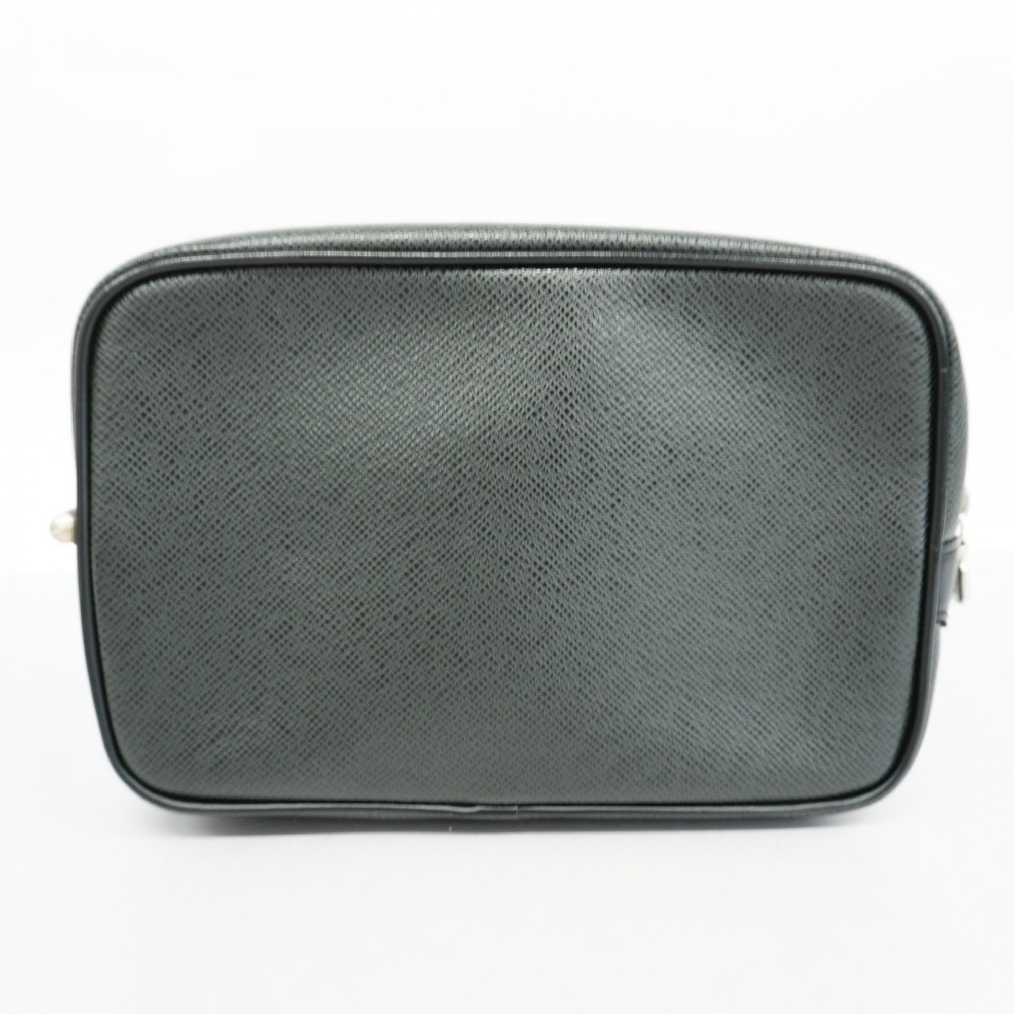 Louis Vuitton Clutch Bag Taiga Karuga M30812 Aldwaz Men's