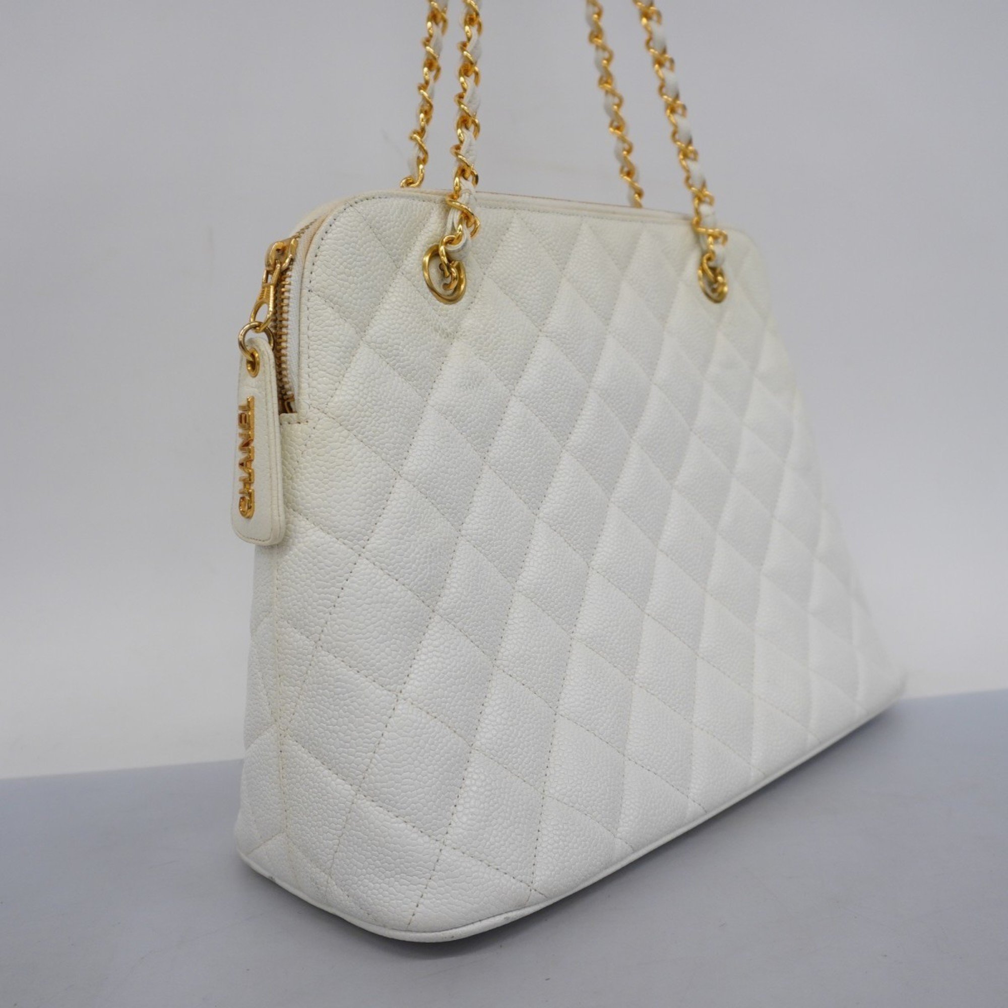 Chanel Shoulder Bag Matelasse Caviar Skin White Women's