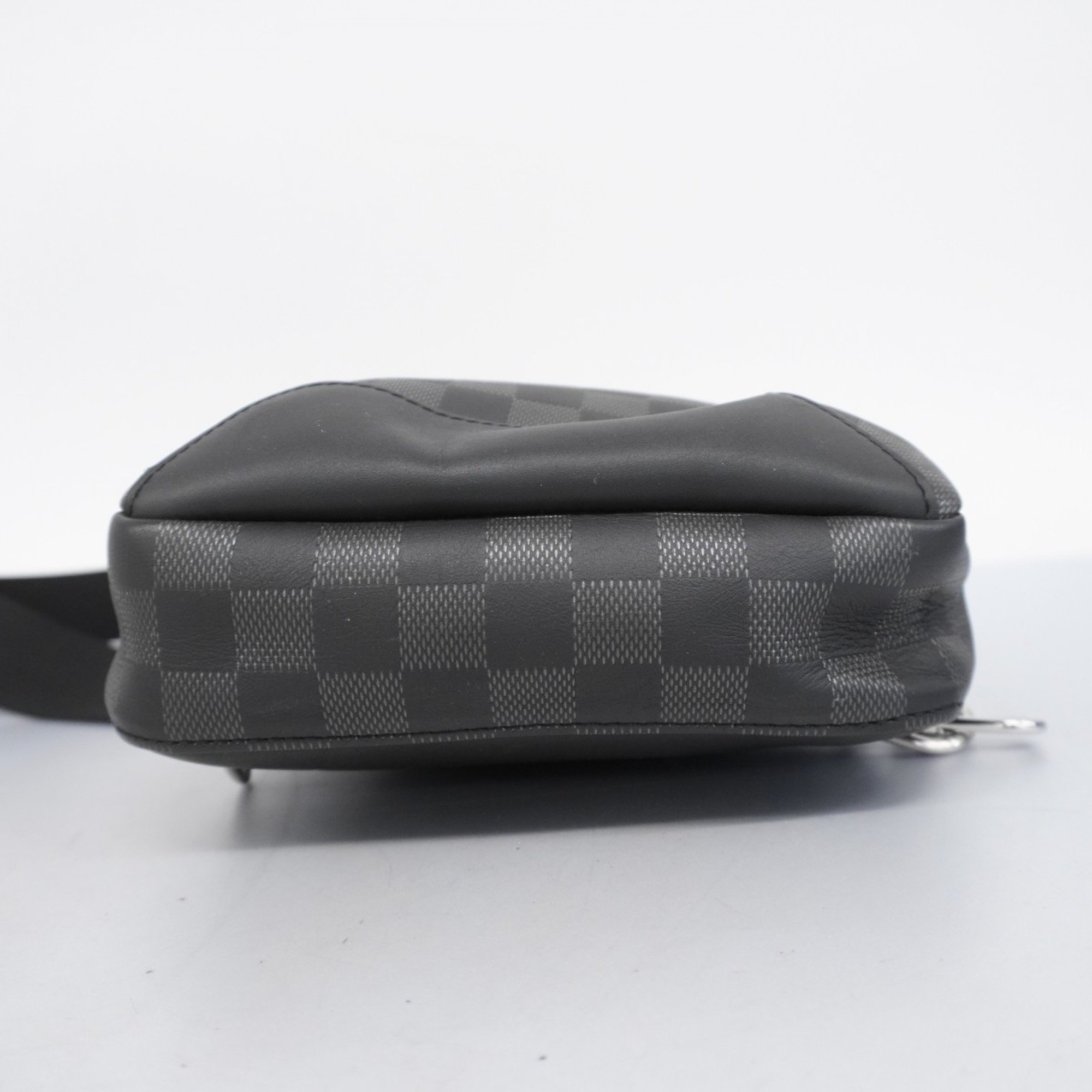 Louis Vuitton Body Bag Damier Infinie Avenue N40303 Black Men's