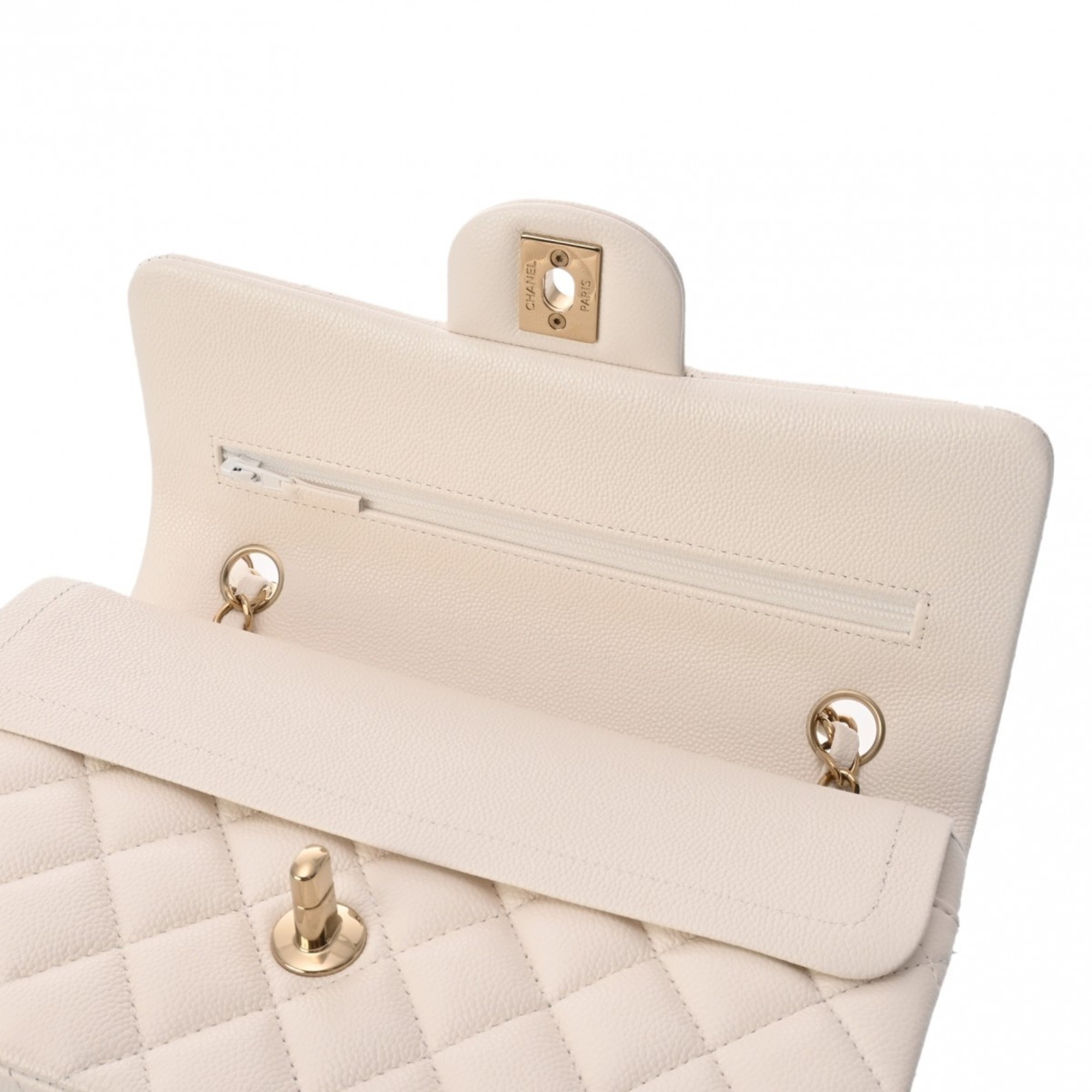 CHANEL Chanel Matelasse Chain Shoulder 23cm Double Flap White A01113 Women's Caviar Skin Bag