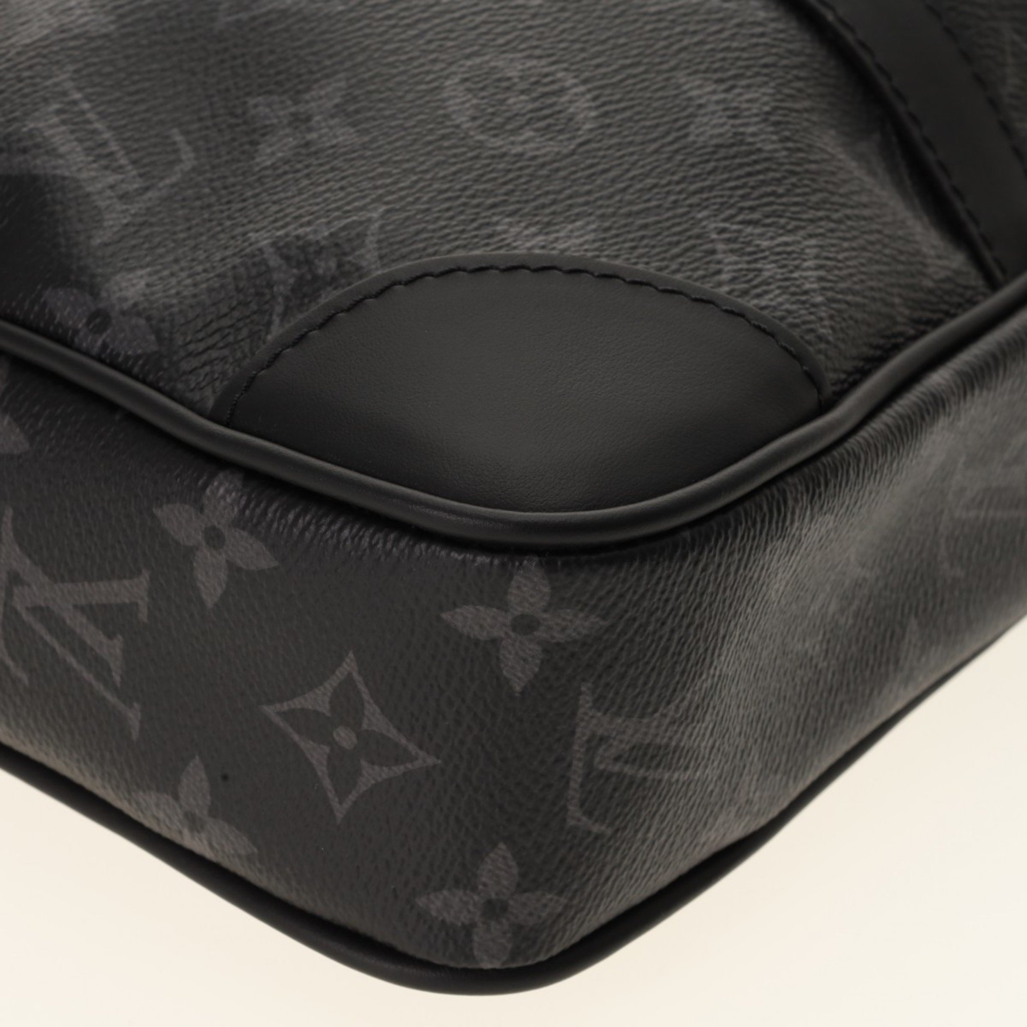 LOUIS VUITTON Louis Vuitton Monogram Eclipse Porte-Document Voyage Black/Grey M46457 Men's Leather Bag