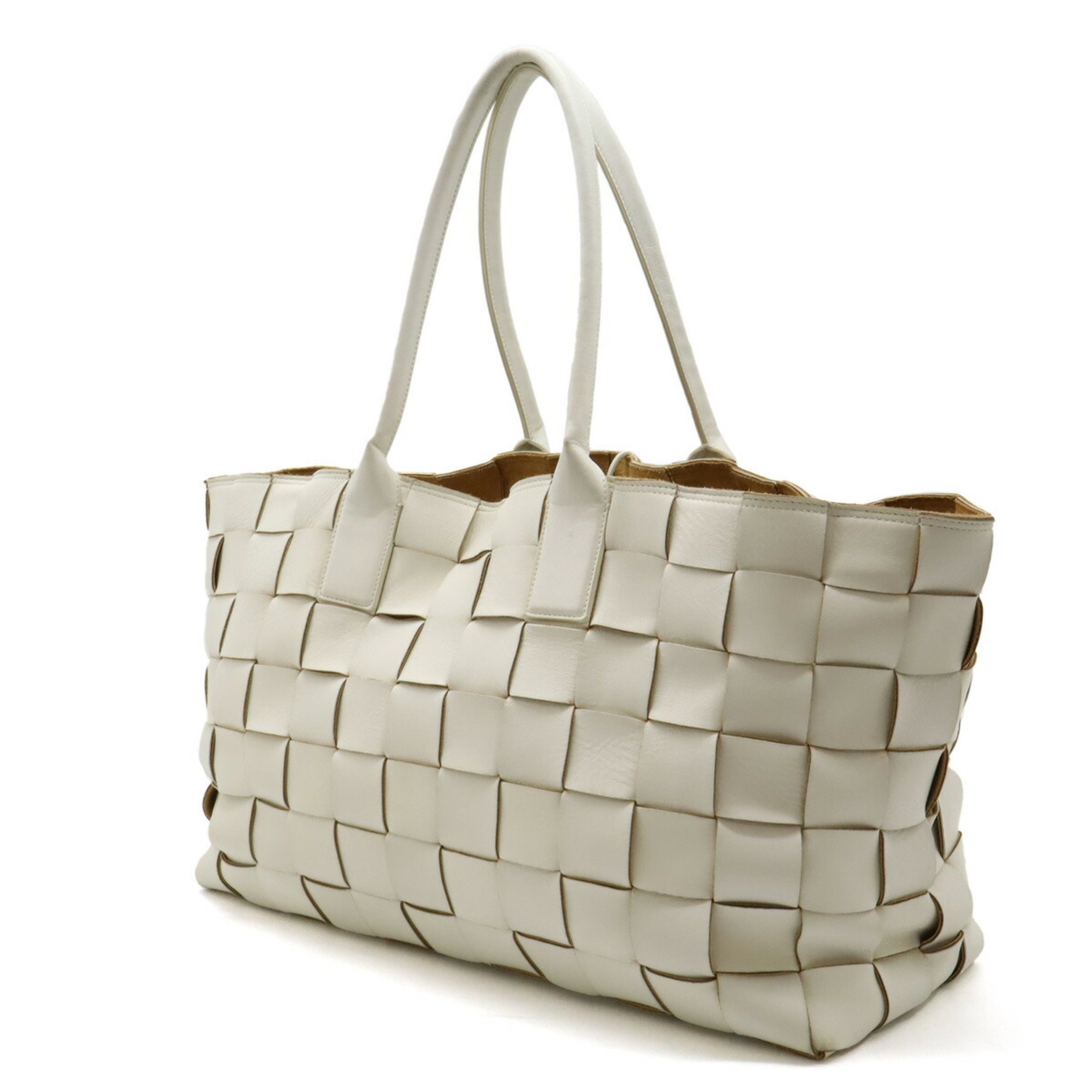 BOTTEGA VENETA Bottega Veneta Maxi Intrecciato Cabas Tote Bag Leather White