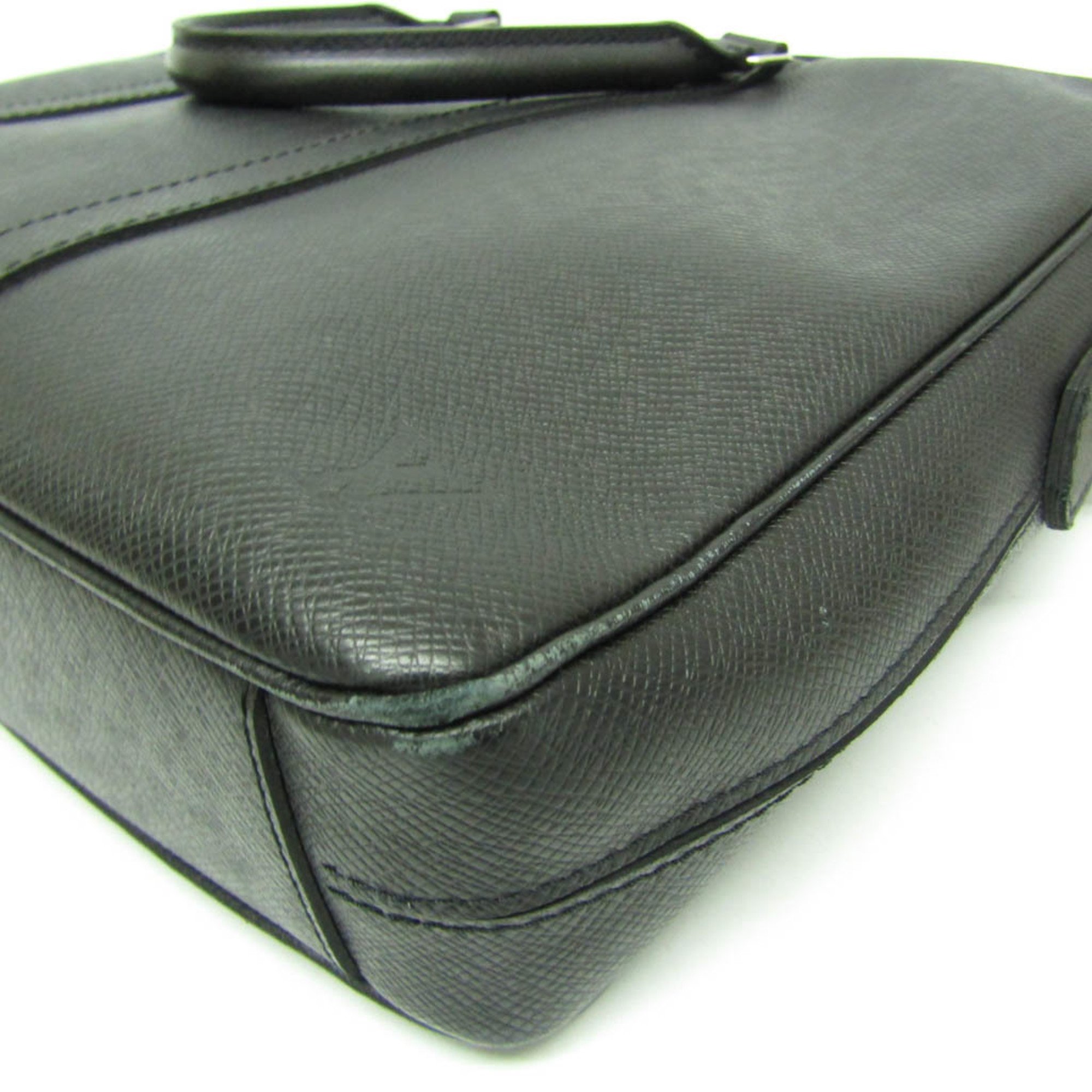 Louis Vuitton Taiga PDV PM M33413 Men's Briefcase Black