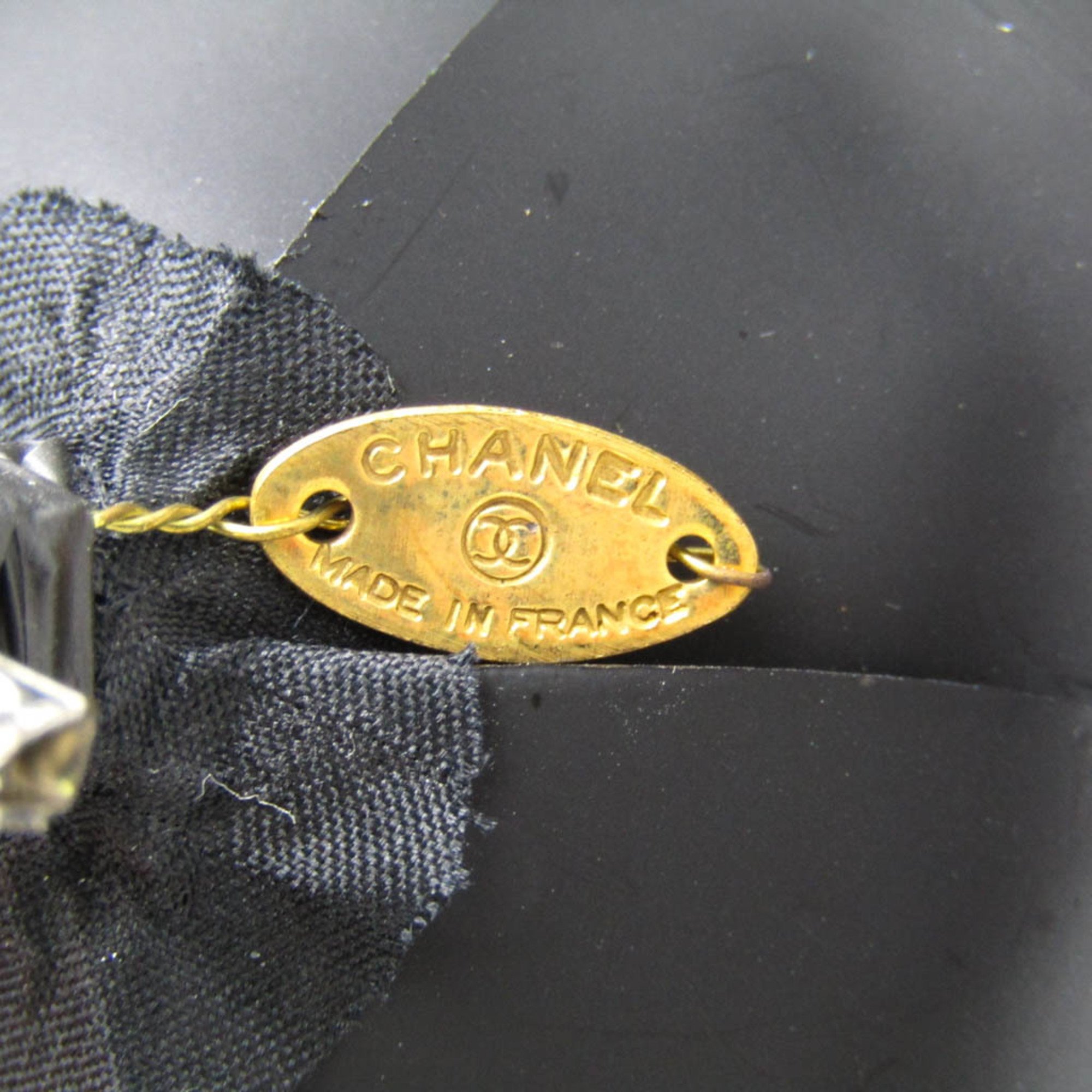 Chanel Camellia Plastic Brooch Black