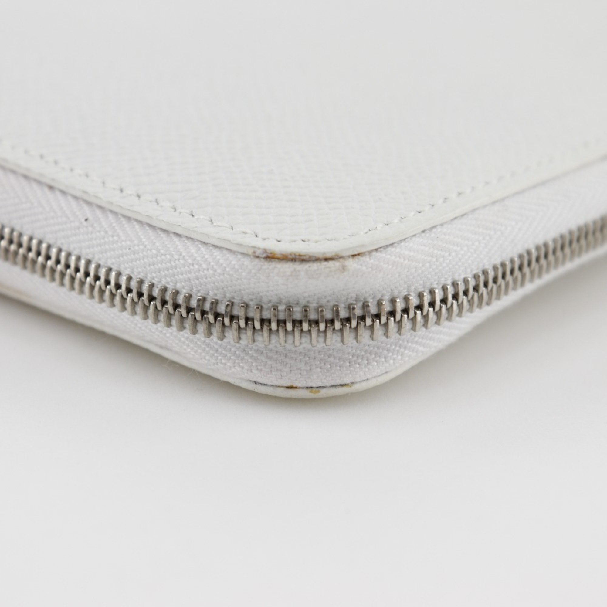 Hermes HERMES Azap Long Silk Inn Wallet Veau Epsom 2010 White □N Women's