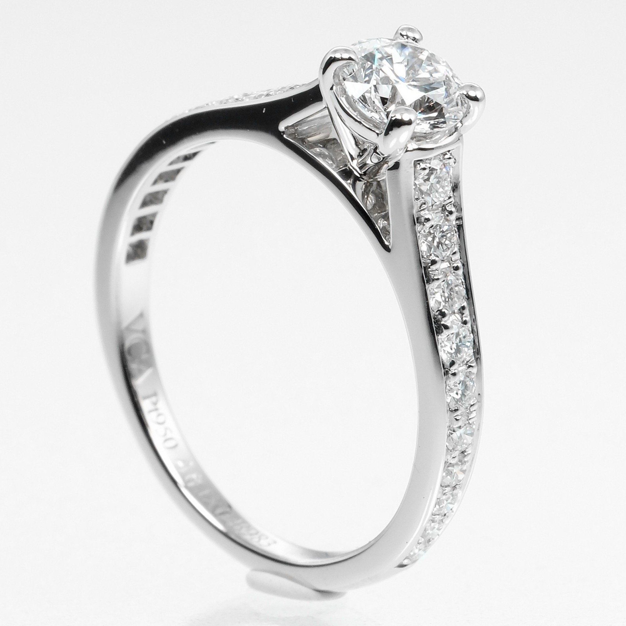 Van Cleef & Arpels Romance Solitaire Ring Size 8 0.41ct VVS1/D/3EX Pt950 Platinum Diamond