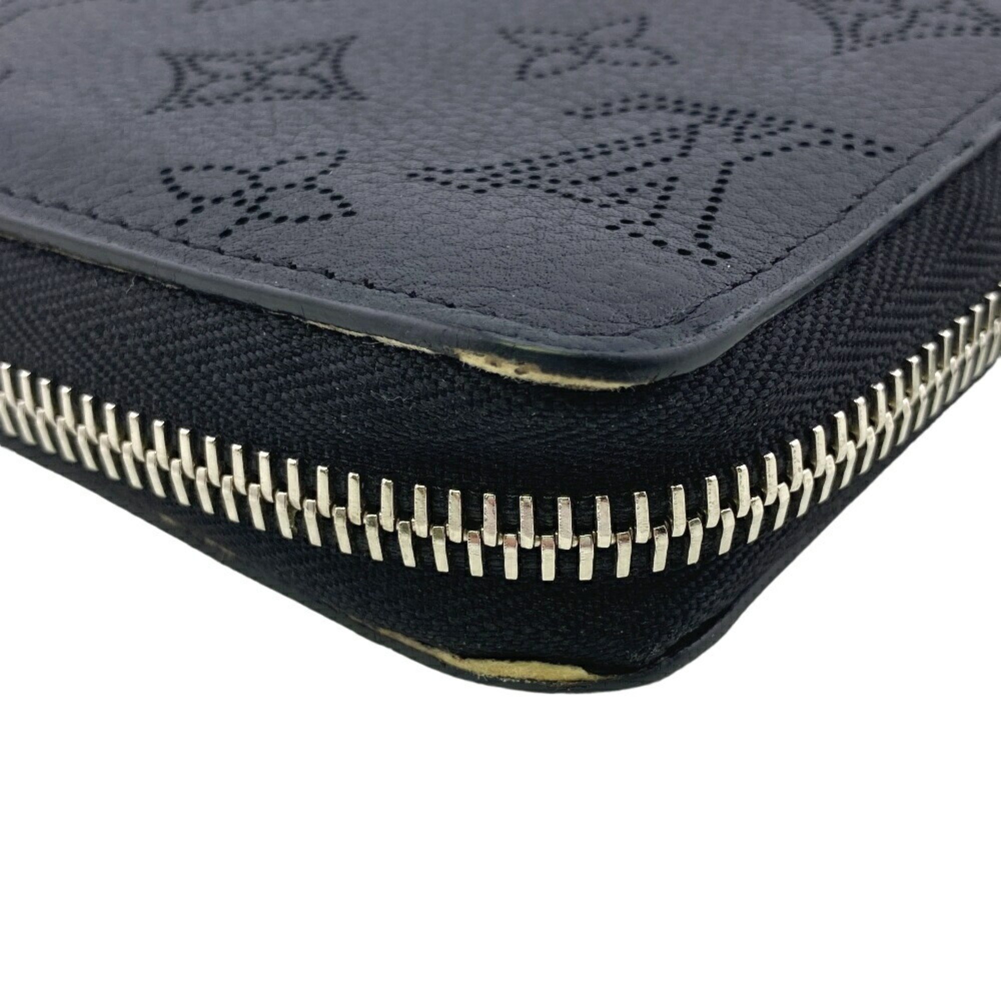 LOUIS VUITTON M61867 Zippy Wallet Round Calf Black Mahina Long Unisex