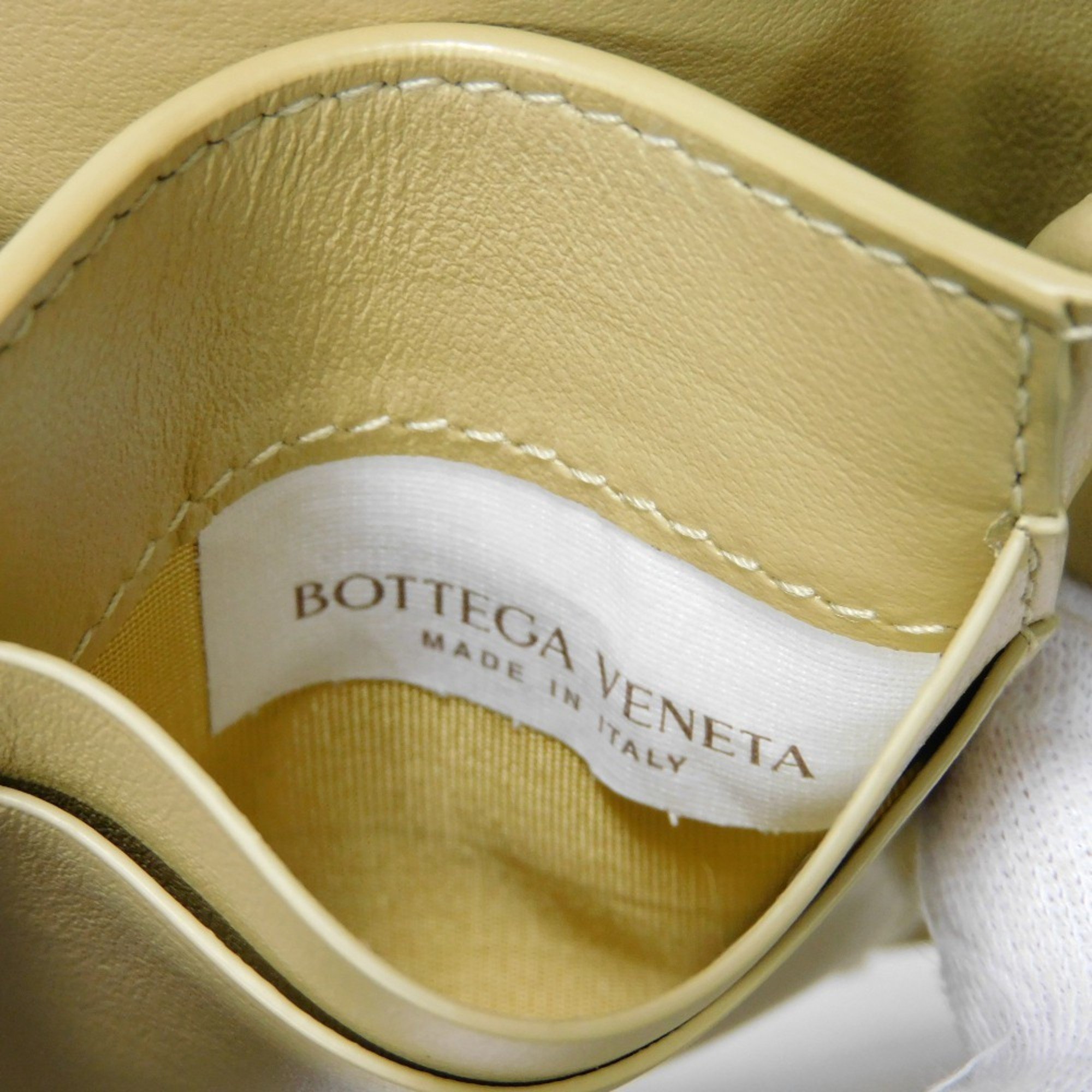 Bottega Veneta Tri-fold Wallet Triangle Tiny Turnlock Smooth Calf RFID Twistlock Beige Men's Women's