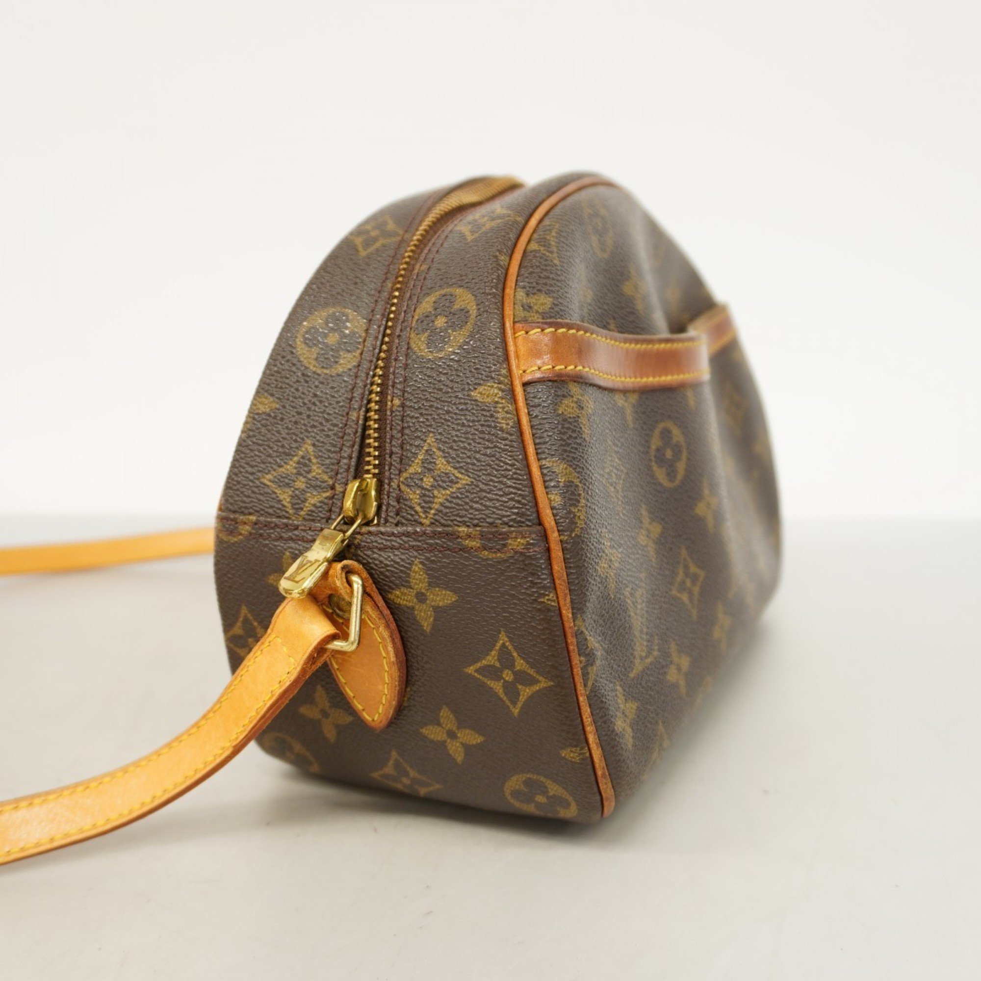 Louis Vuitton Shoulder Bag Monogram Blois M51221 Brown Ladies