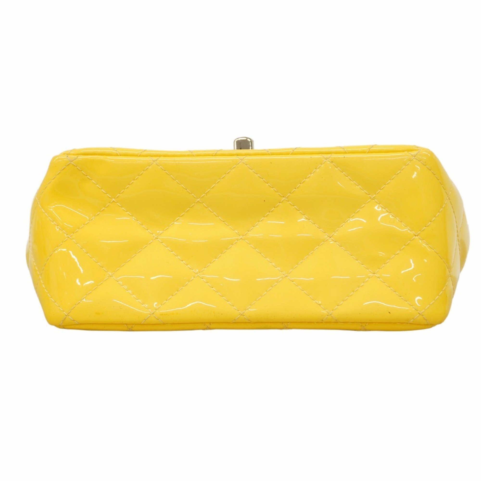 Chanel Shoulder Bag Matelasse Patent Leather Yellow Women's