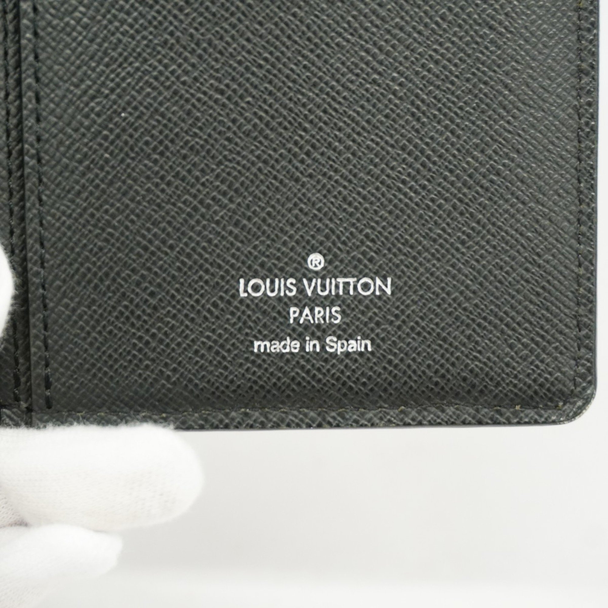 Louis Vuitton Long Wallet Epi Portefeuille Brazza M60622 Noir Men's