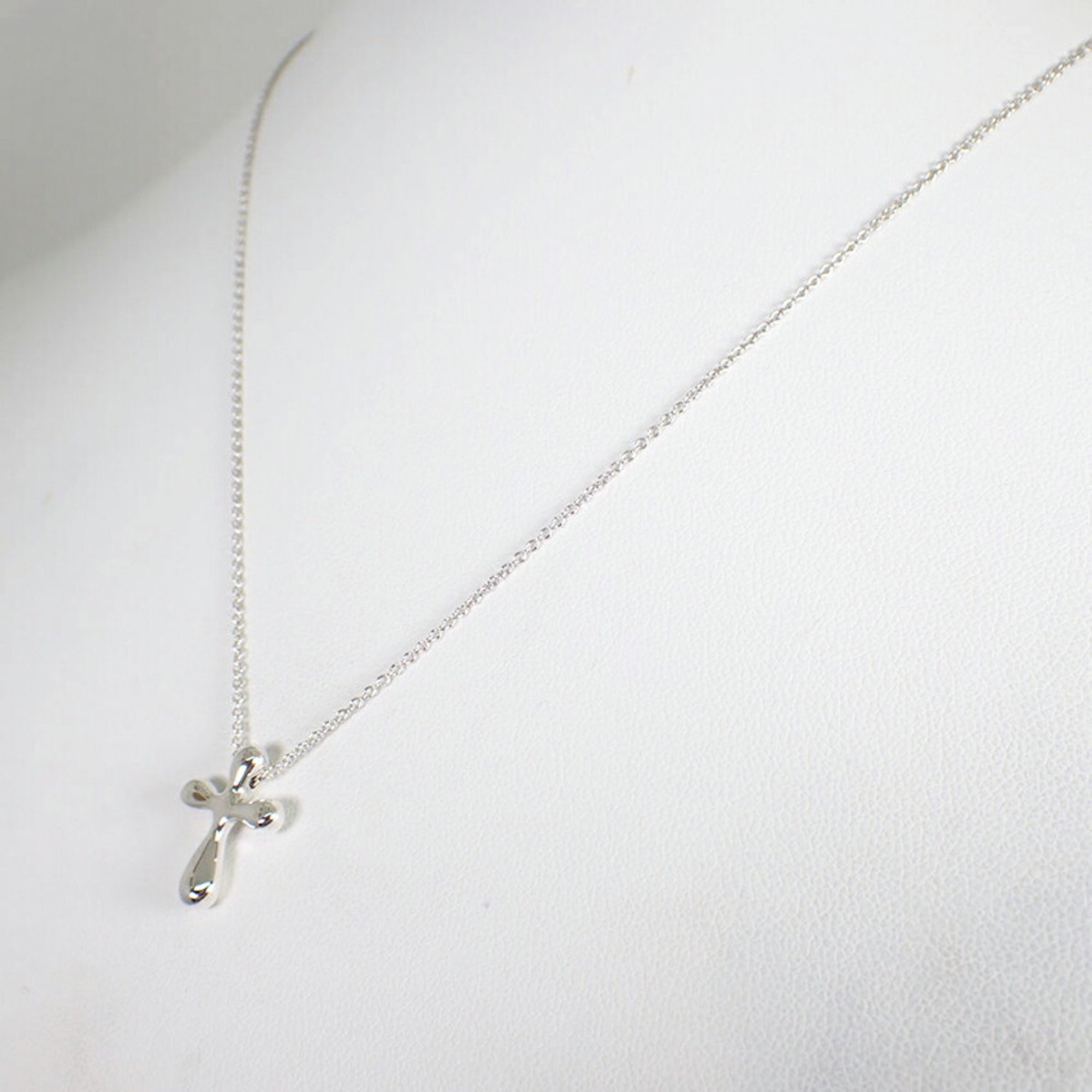 TIFFANY Tiffany 925 teardrop cross pendant necklace