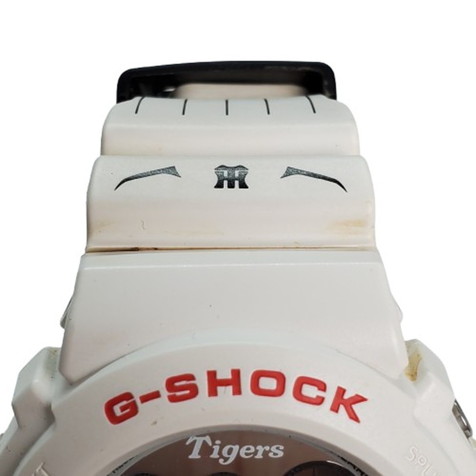 G-SHOCK CASIO Watch DW-6900BTG-7JR Hanshin Tigers 2014 Collaboration White Three Eyes Digital Men's Kaizuka Store