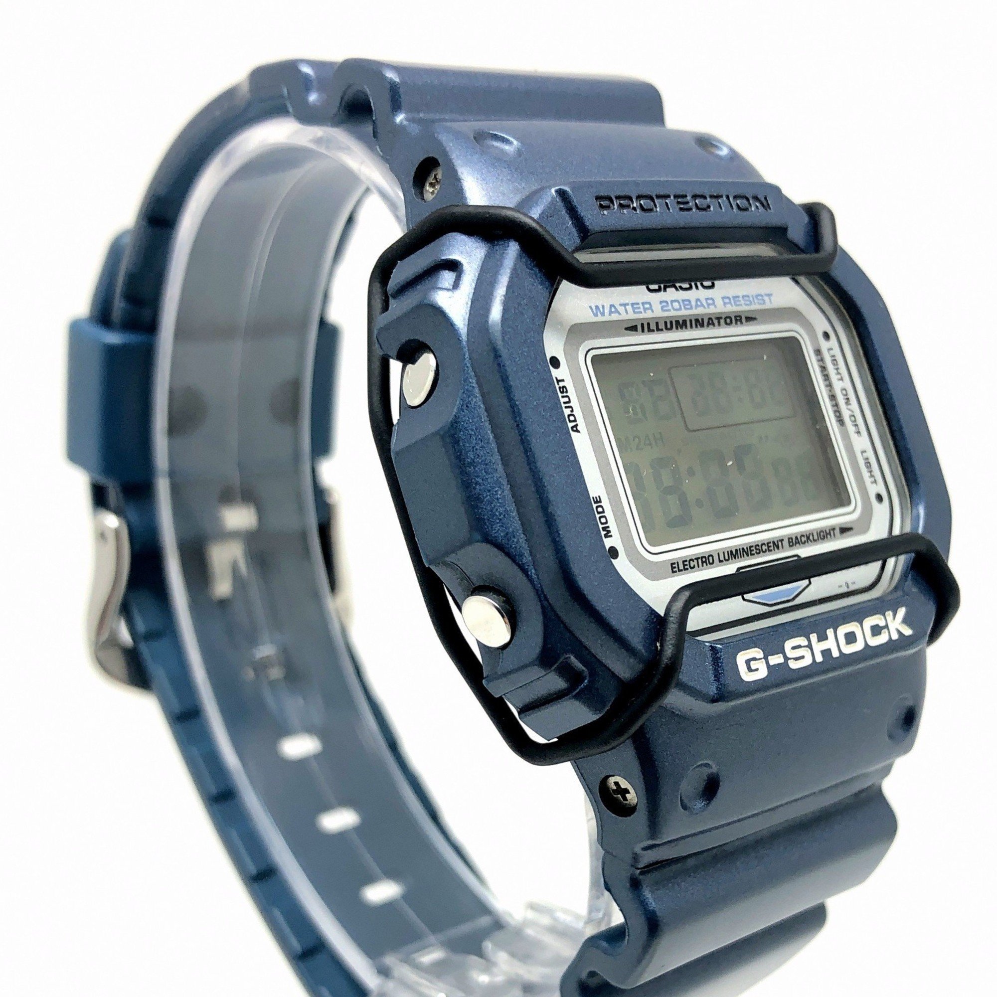 G-SHOCK CASIO Watch DW-5600GF-2A METALLIC-G FRF Signature Model Metallic G Wave Rider Self-Portrait EL Protector Released in May 2001 Mikunigaoka Store