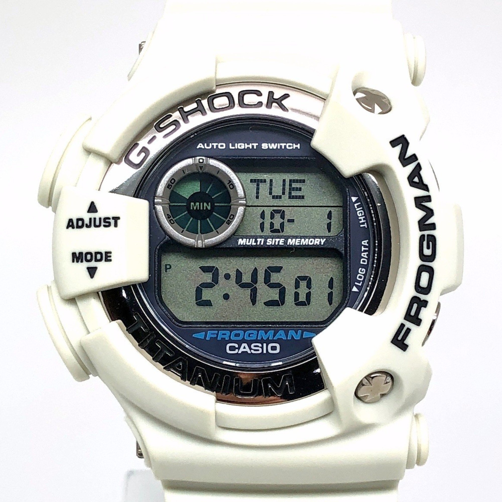 G-SHOCK CASIO Watch DW-9900LG-8 FROGMAN MEN IN WHITE GRAY Frogman Men in White Gray 3rd generation compact model released May 2000 Mikunigaoka store