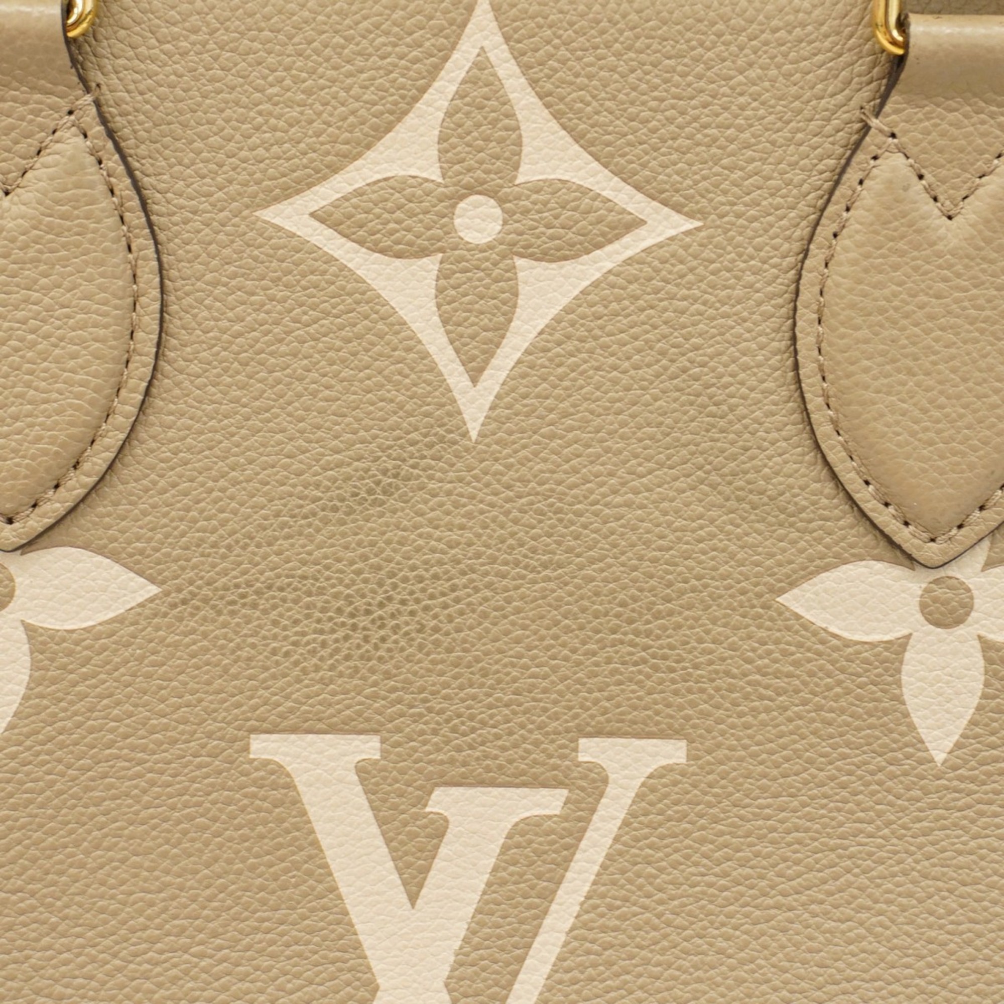 Louis Vuitton Tote Bag Monogram Empreinte On the Go MM M45494 Tourtrell Creme Ladies