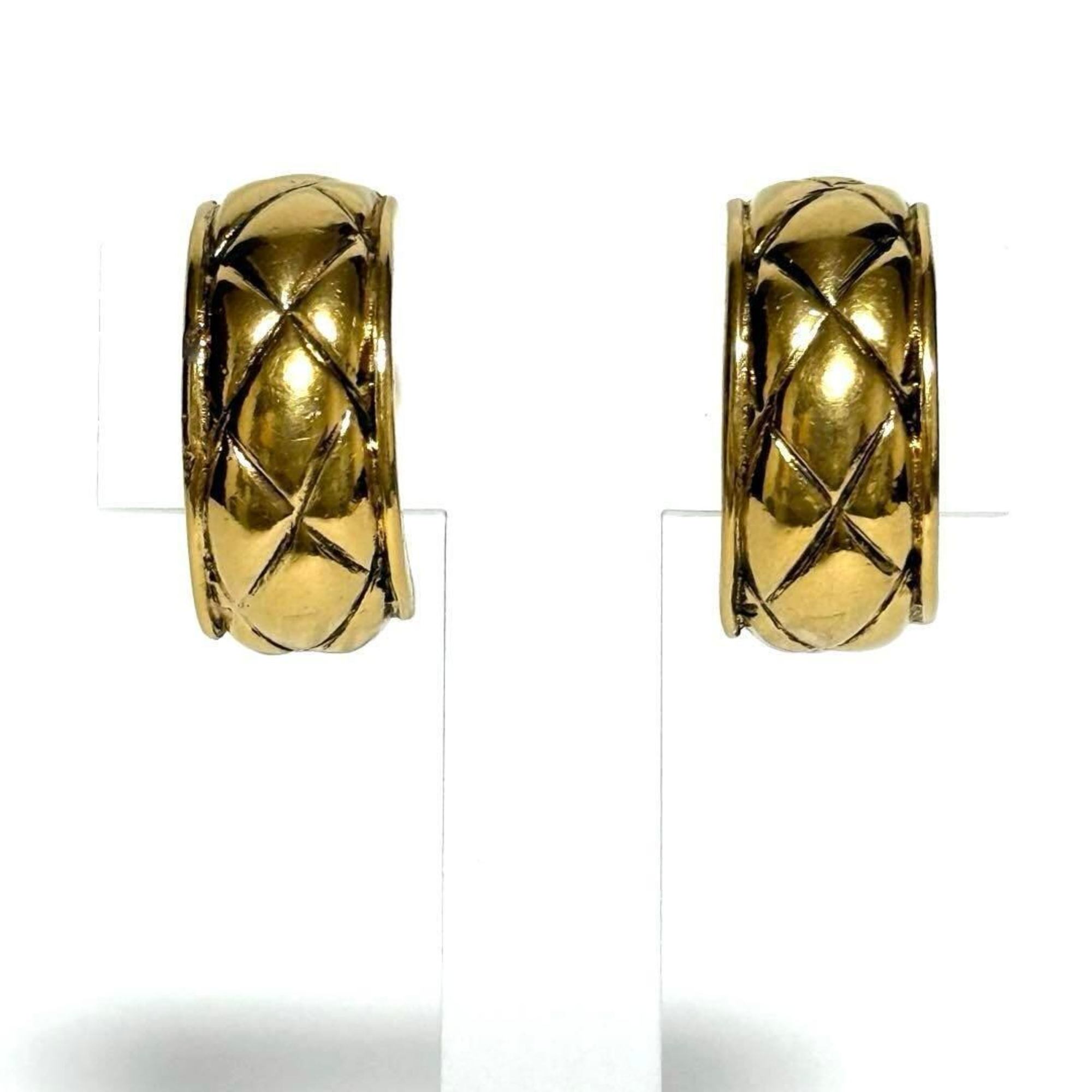 CHANEL Women's Matelasse Clip Earrings