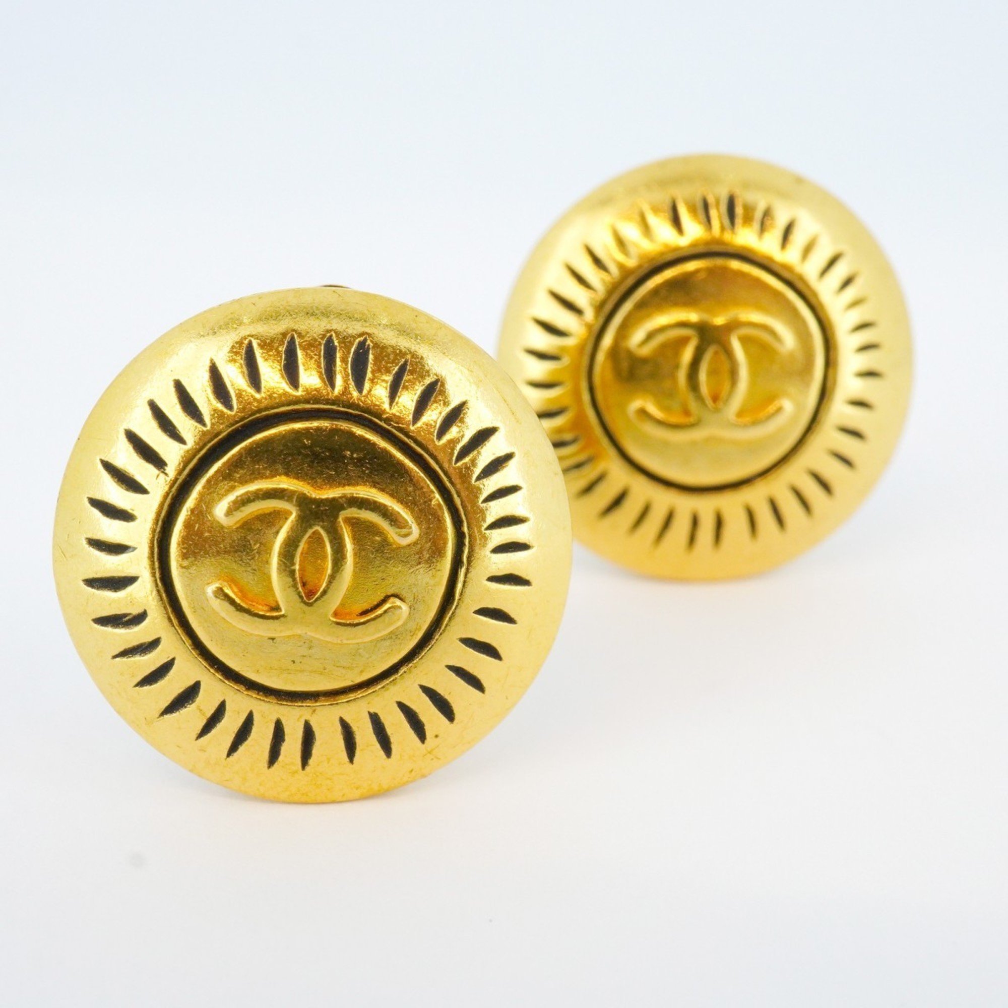 Chanel Earrings Coco Mark Circle GP Plated Gold Ladies