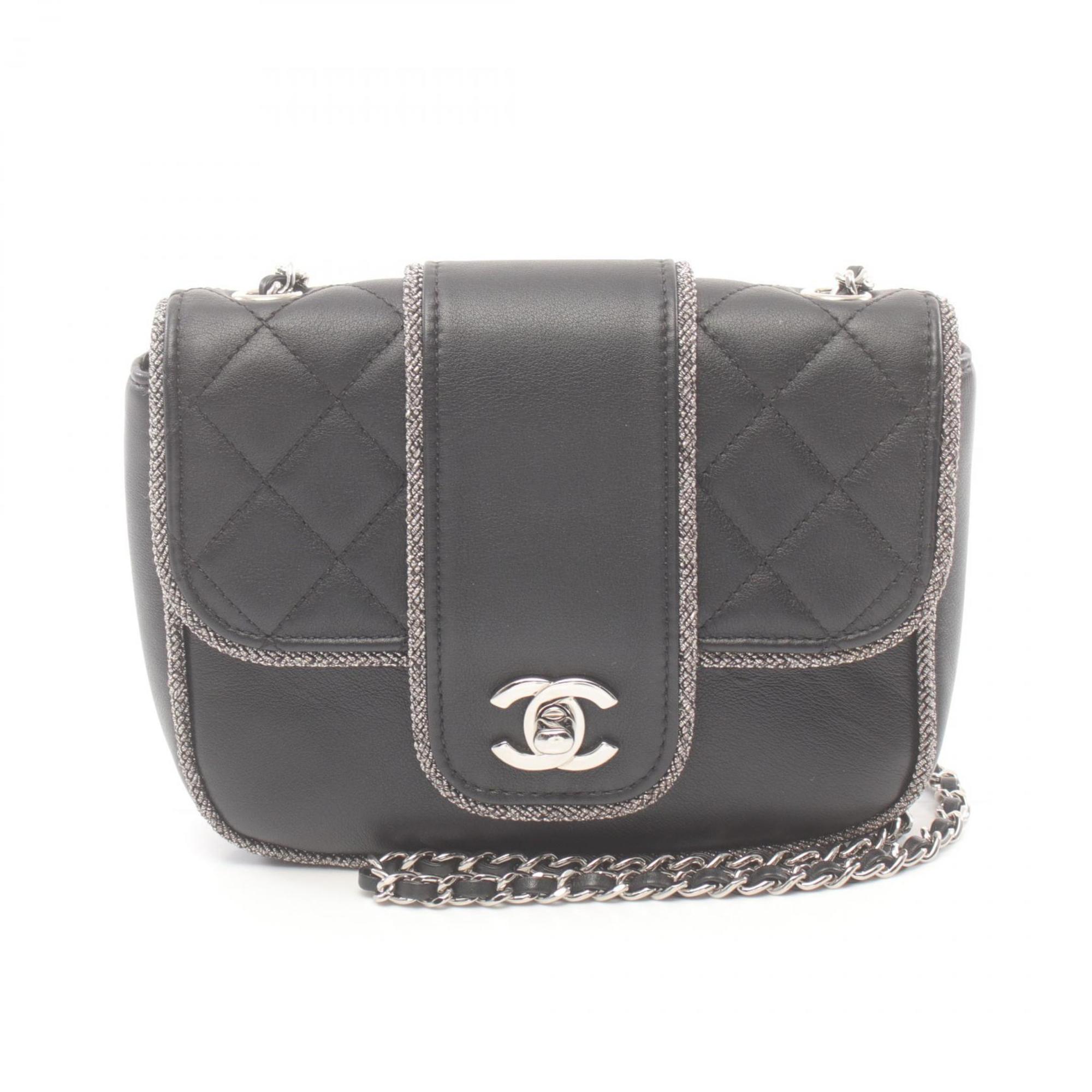 CHANEL Matelasse Shoulder Bag, Lambskin, Women's, Black