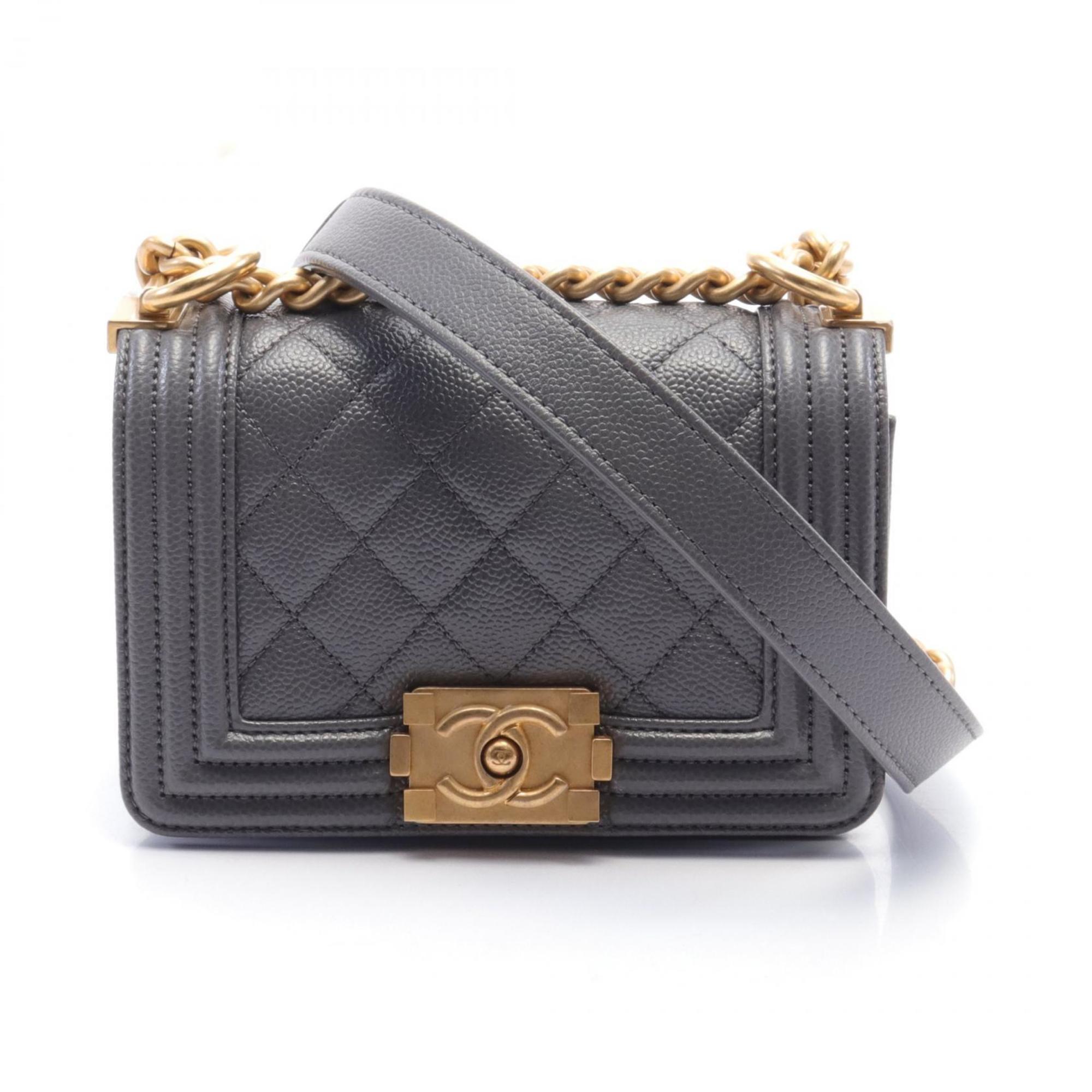 CHANEL Boy Chanel Matelasse Shoulder Bag Caviar Skin (Grained Calf) Women's Gray A67364