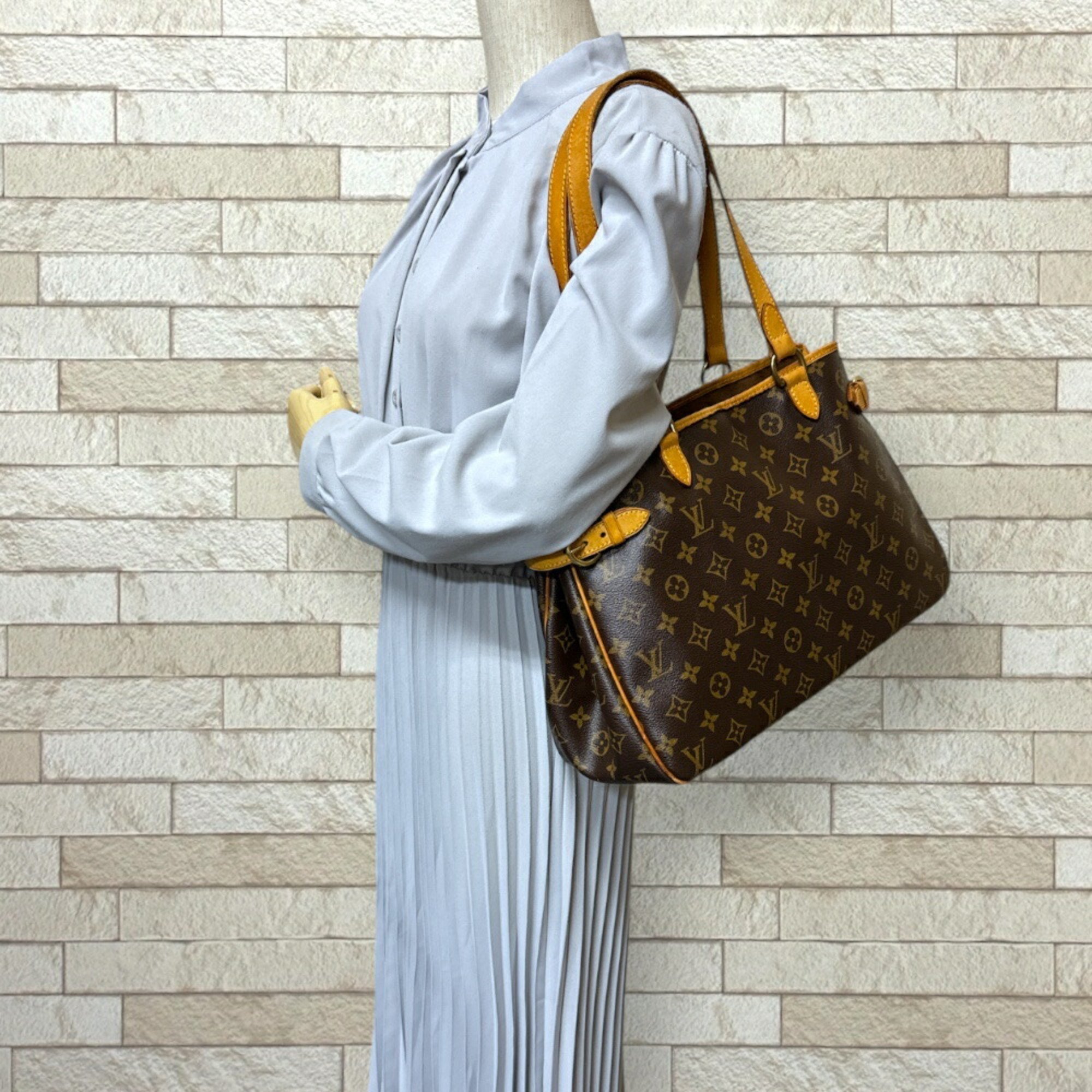 Louis Vuitton Batignolles Horizontal Monogram Shoulder Bag Canvas M51154 Brown Women's LOUIS VUITTON