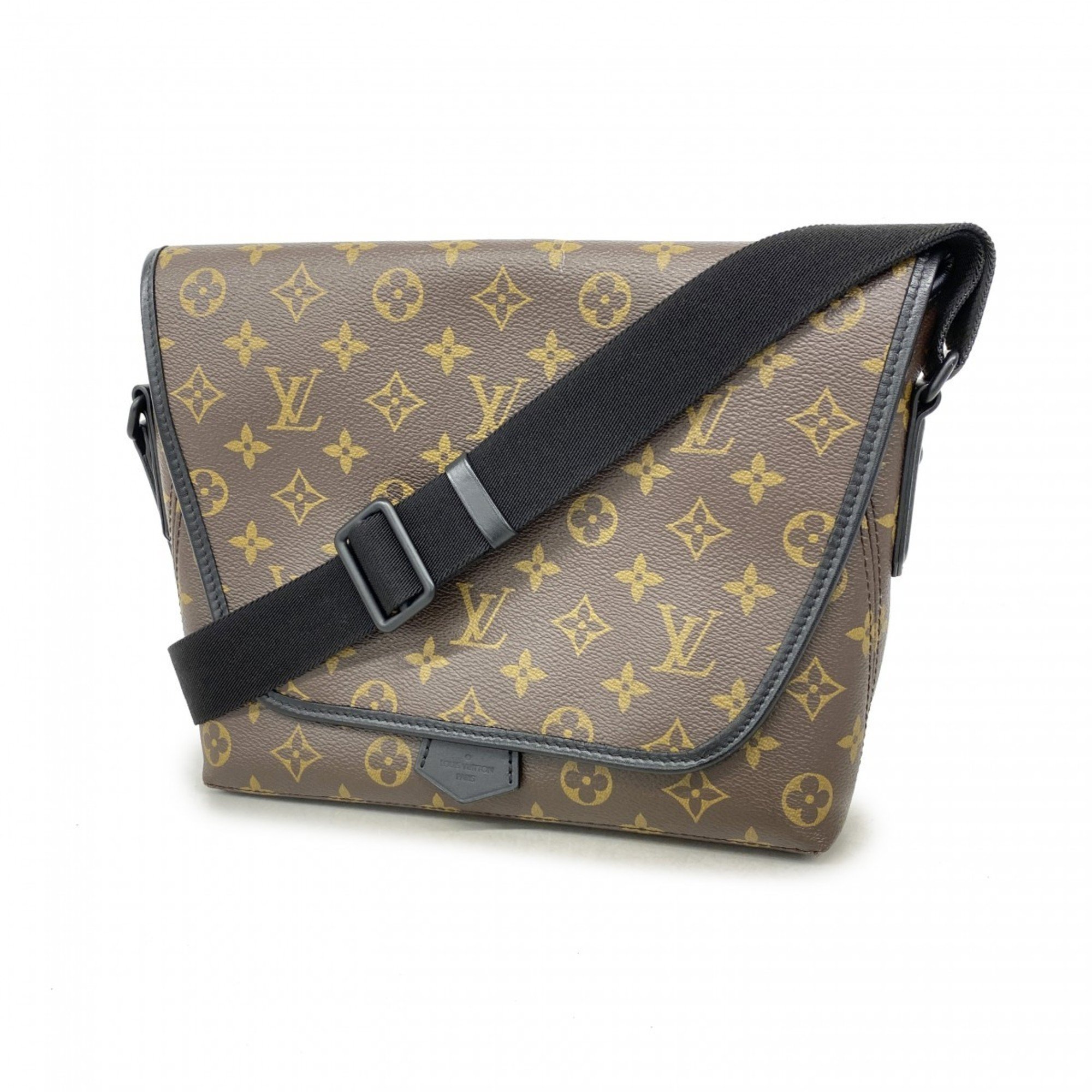 Louis Vuitton Shoulder Bag Monogram Macassar Magnetic M45557 Brown Black Ladies