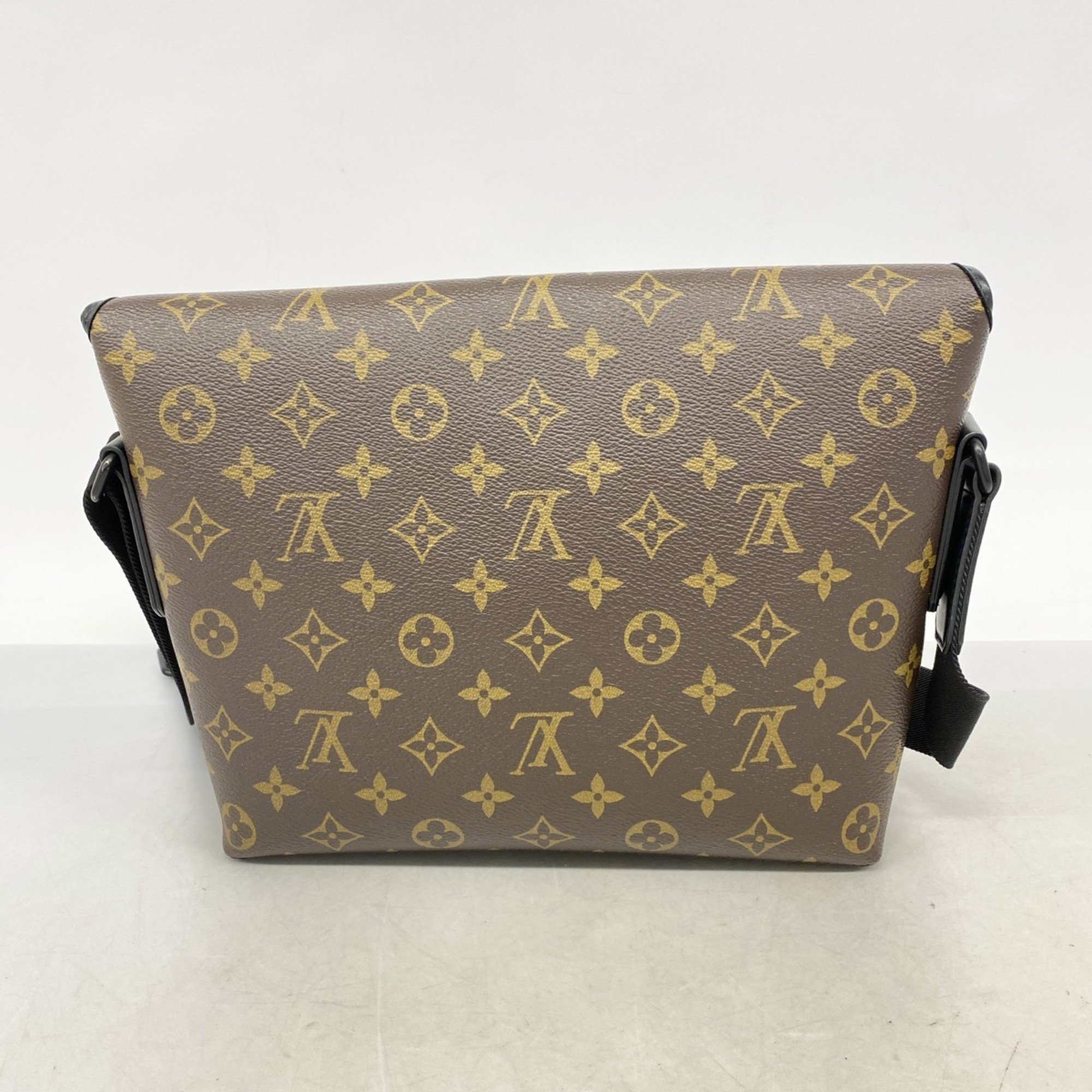 Louis Vuitton Shoulder Bag Monogram Macassar Magnetic M45557 Brown Black Ladies