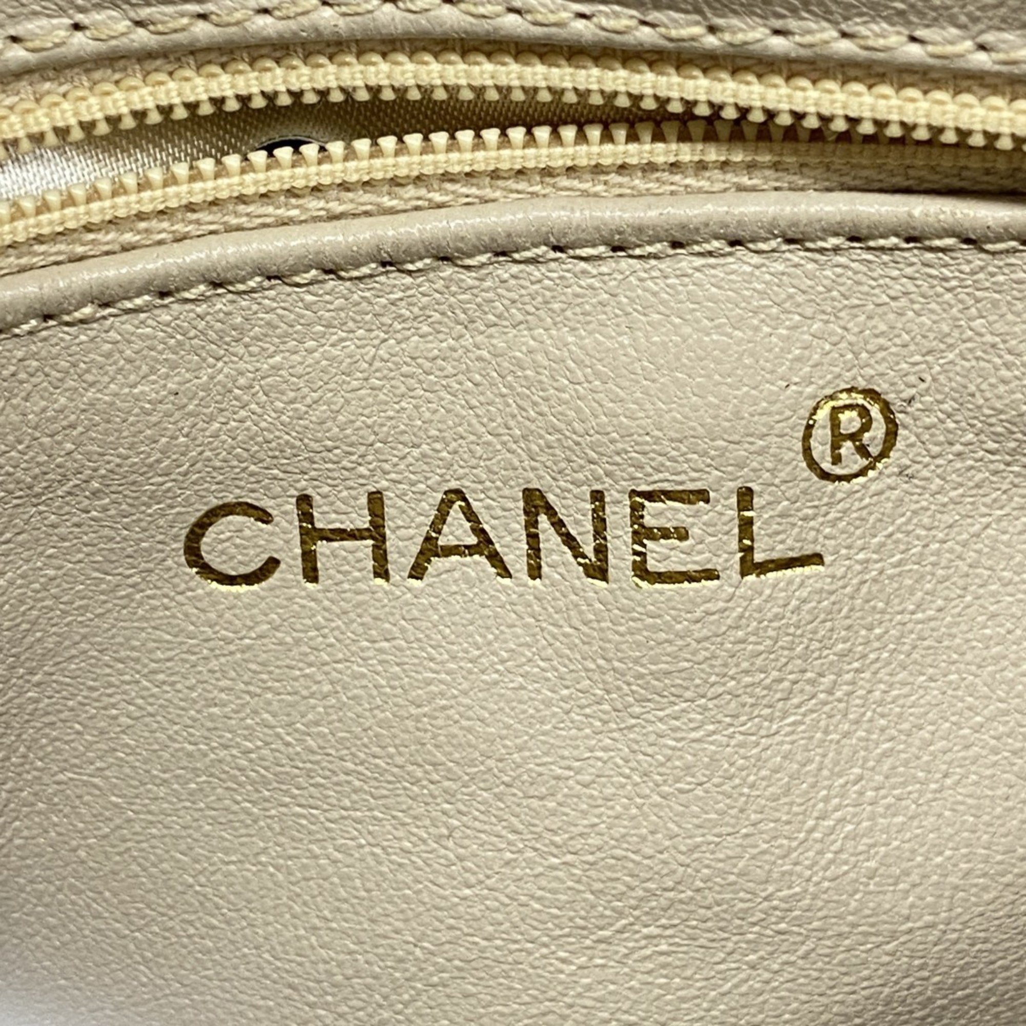 Chanel Shoulder Bag Matelasse Lambskin White Women's