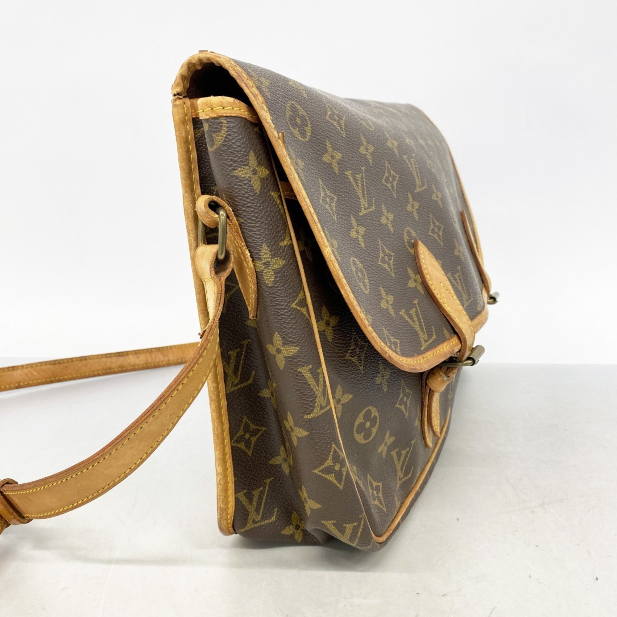 Louis Vuitton Shoulder Bag Monogram Gibessier GM M42249 Brown Ladies