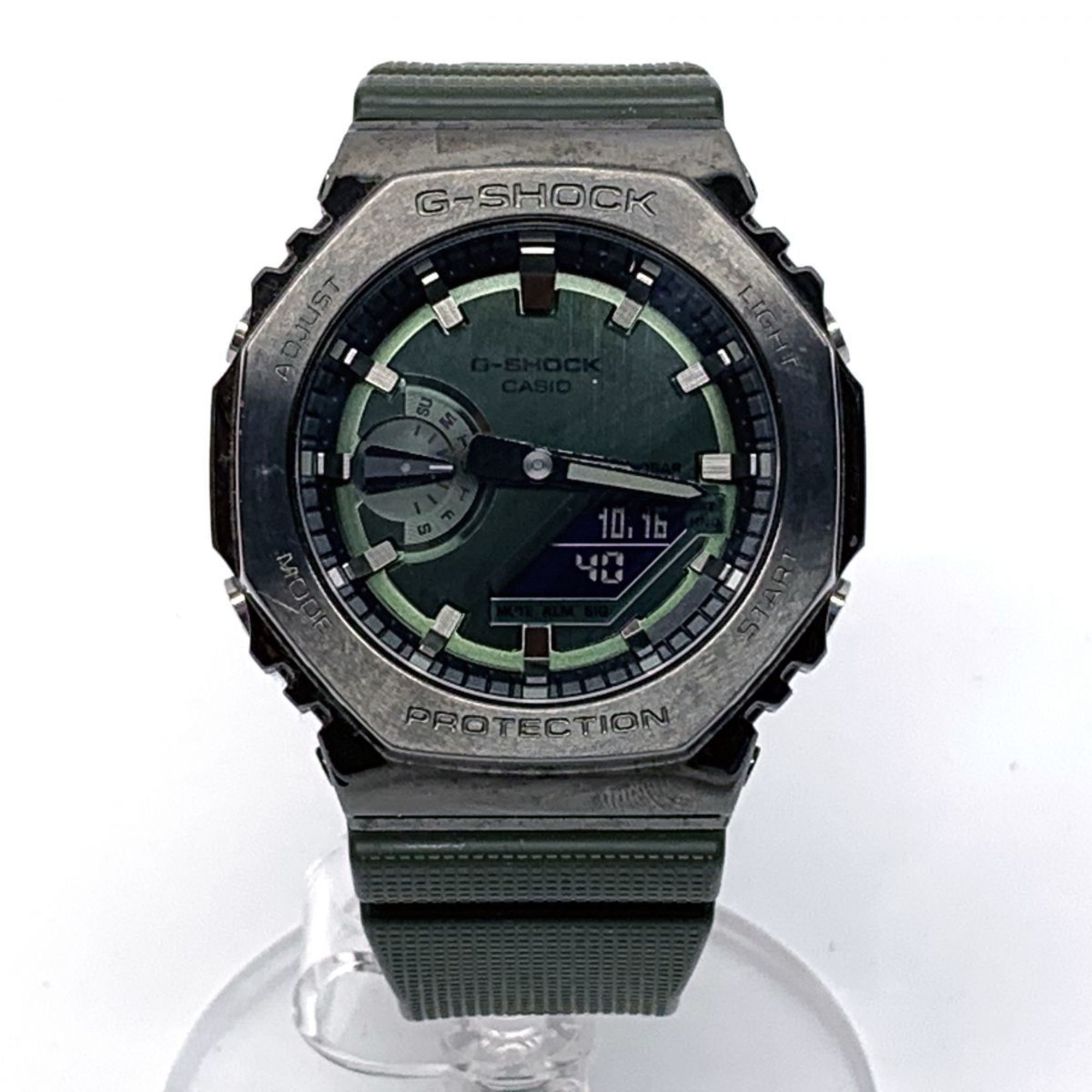 CASIO G-SHOCK GM-2100B Quartz