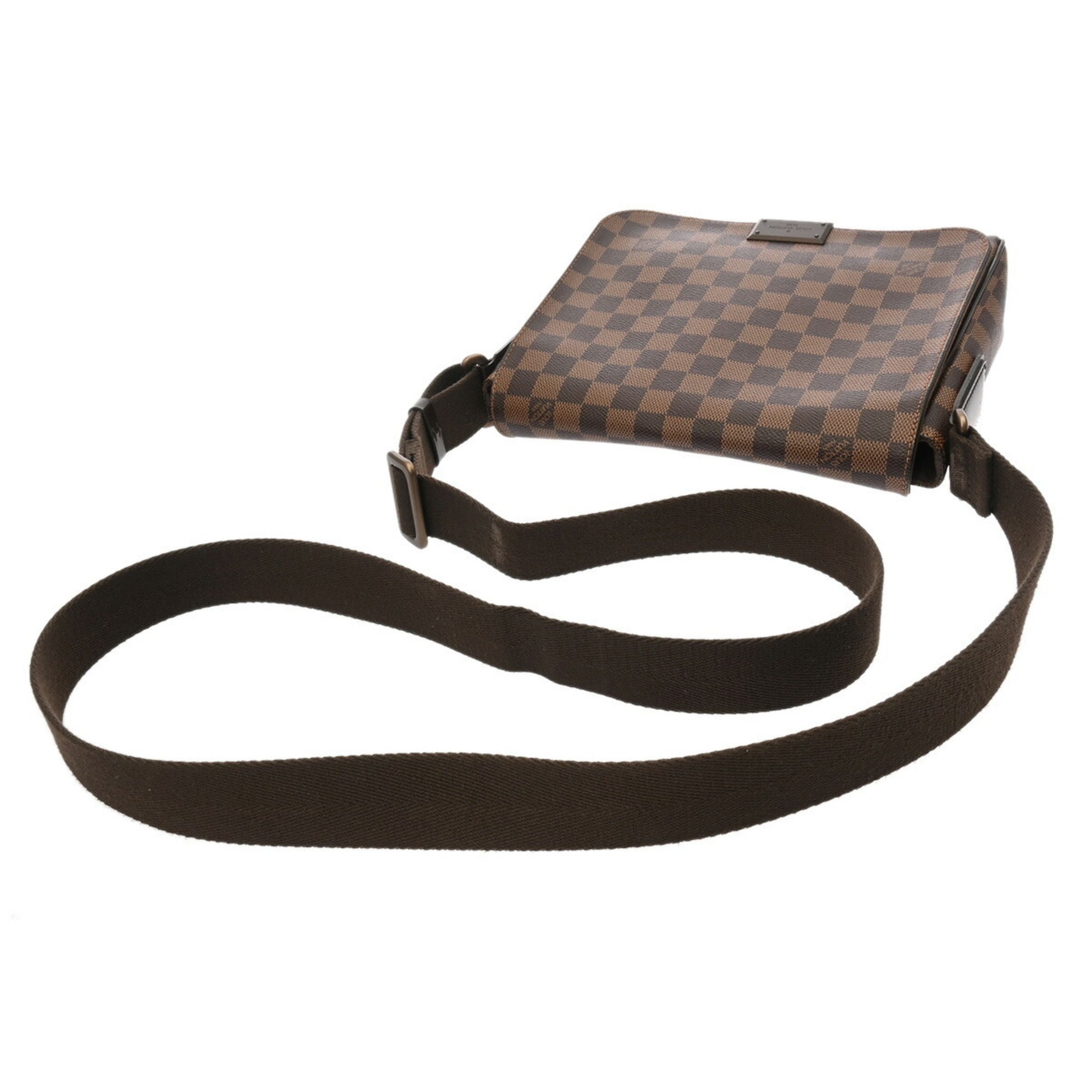 LOUIS VUITTON Damier District PM Brown N41213 Women's Canvas Shoulder Bag