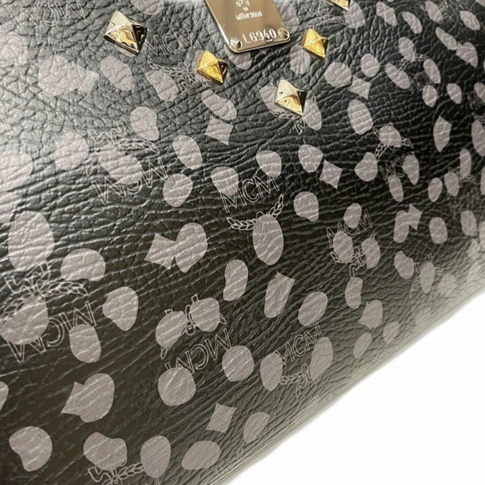 MCM Loveless collaboration bag, clutch second men's and women's