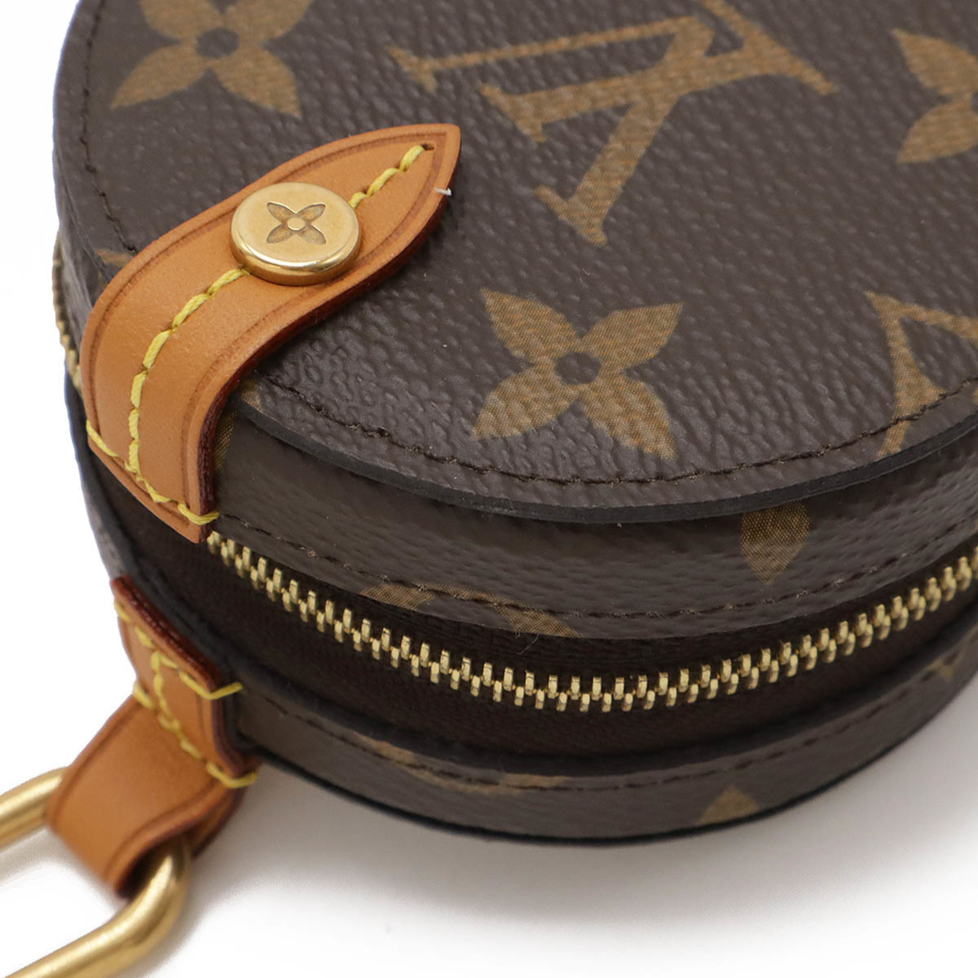 LOUIS VUITTON Louis Vuitton Monogram Round Case Coin Purse Pouch with Key Hook M68524