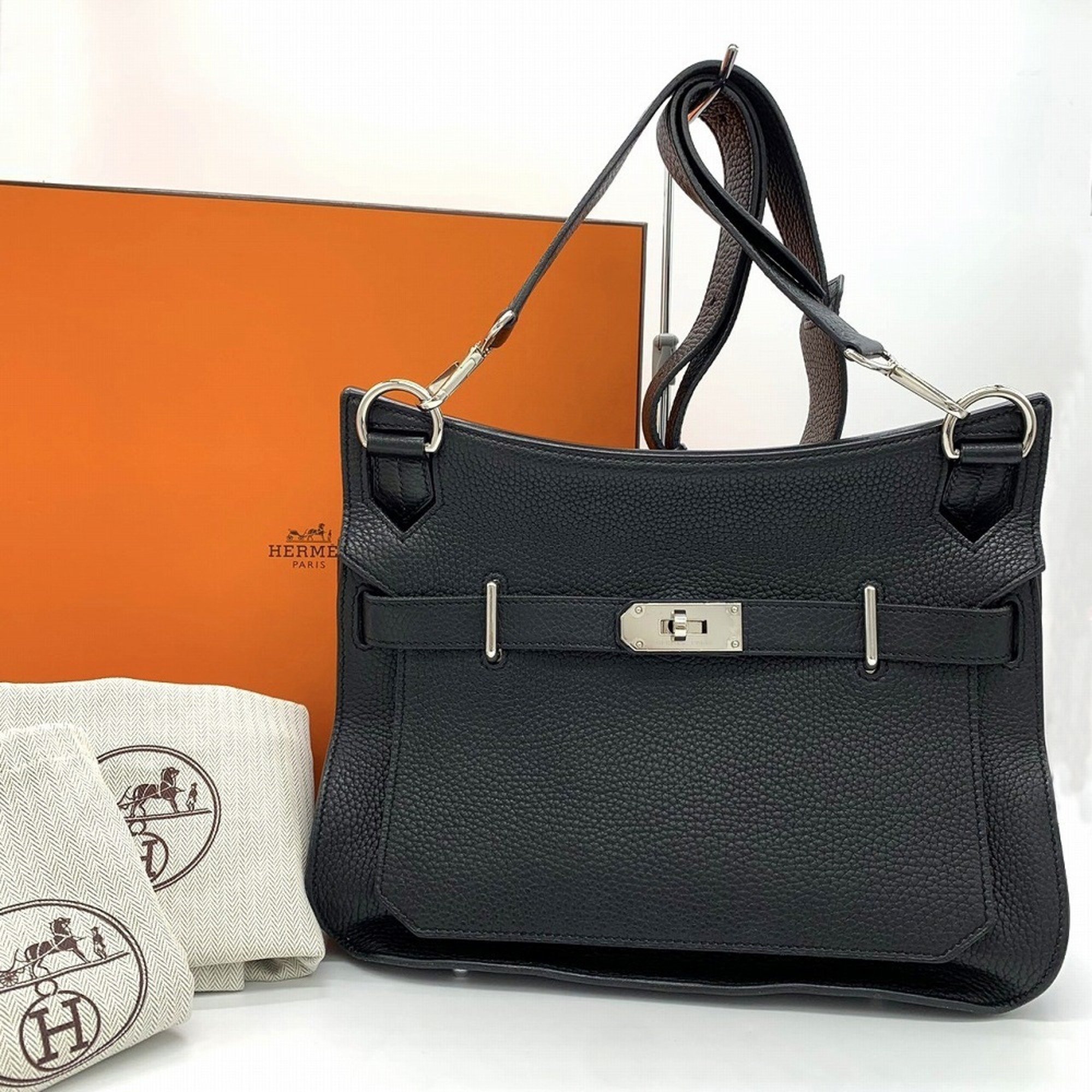 HERMES Hermes Gypsiere 28 Shoulder Bag Taurillon Clemence Black Women's