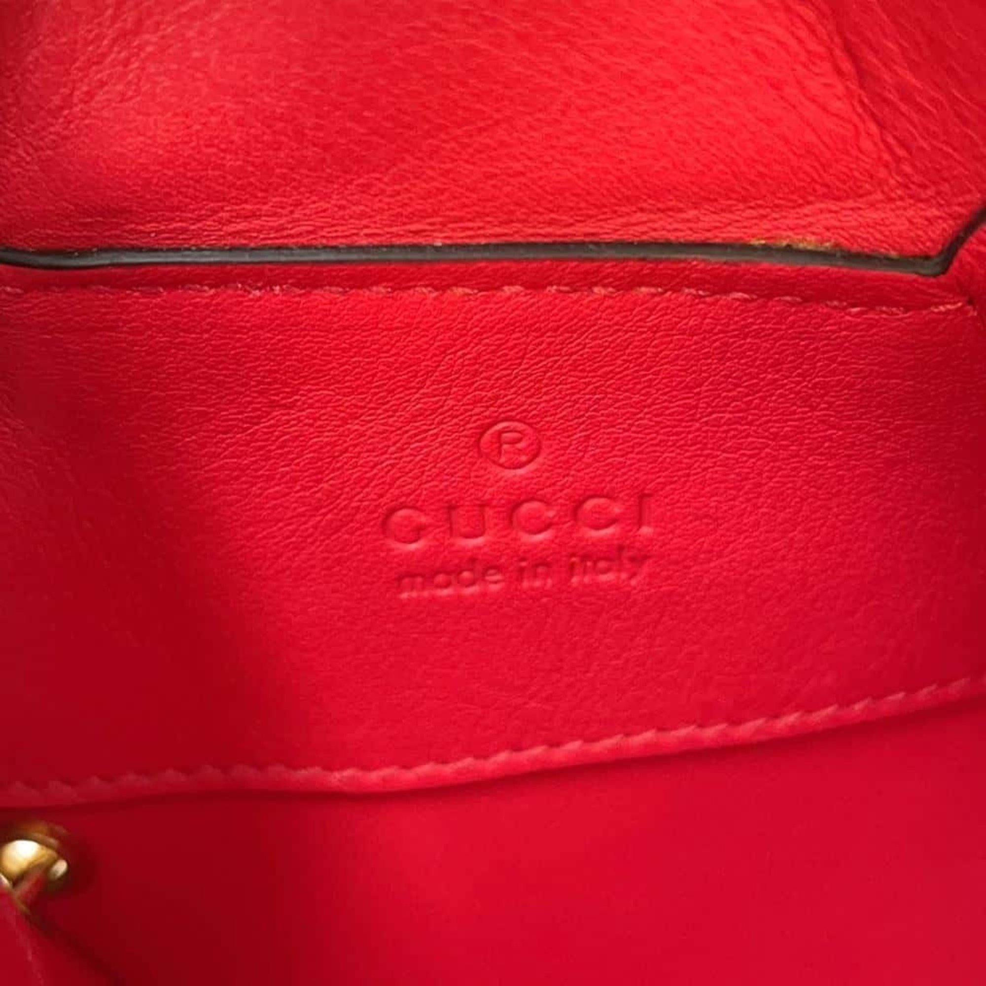 Gucci Chain Shoulder Bag GG Supreme LOVE Heart Small 678131 GUCCI