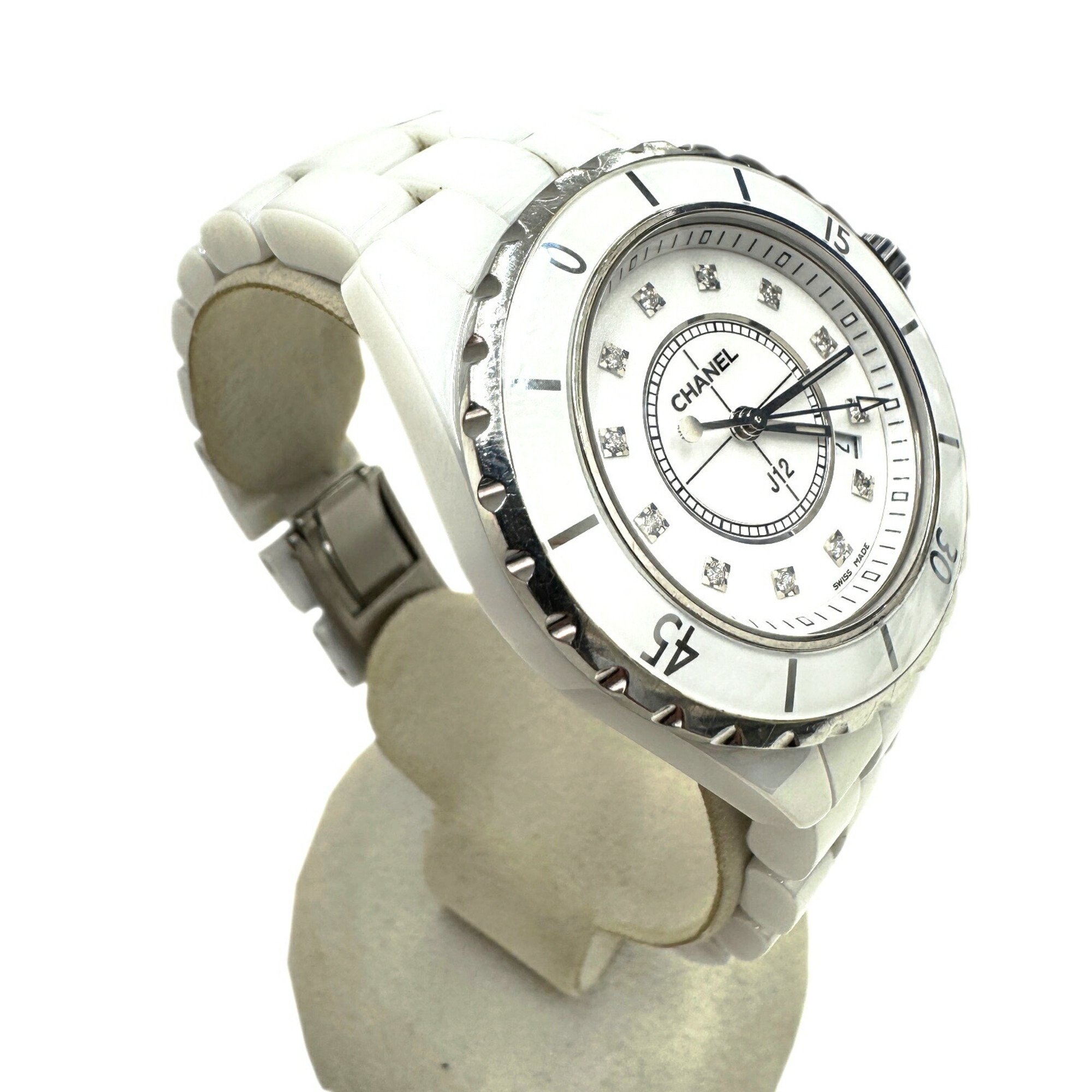 CHANEL J12 H1628 White Ceramic Diamond Index Date Change Quartz Battery Operated 33mm Wristwatch Watch Women's