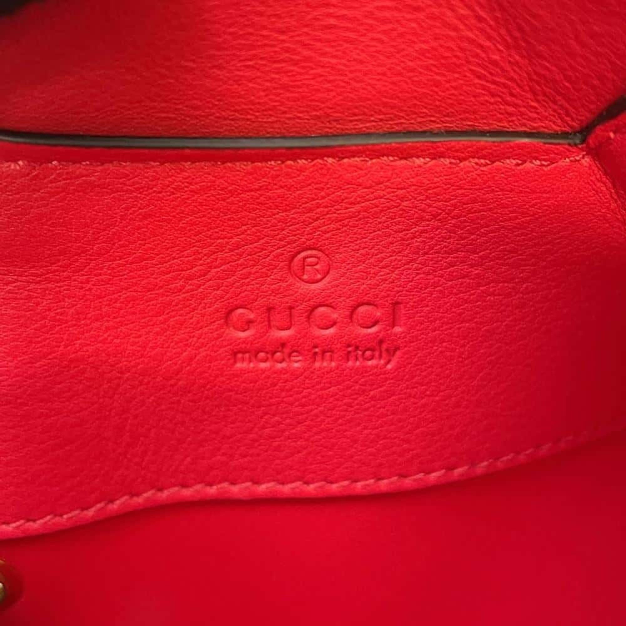 Gucci Chain Shoulder Bag GG Supreme LOVE Heart Small 678131 GUCCI