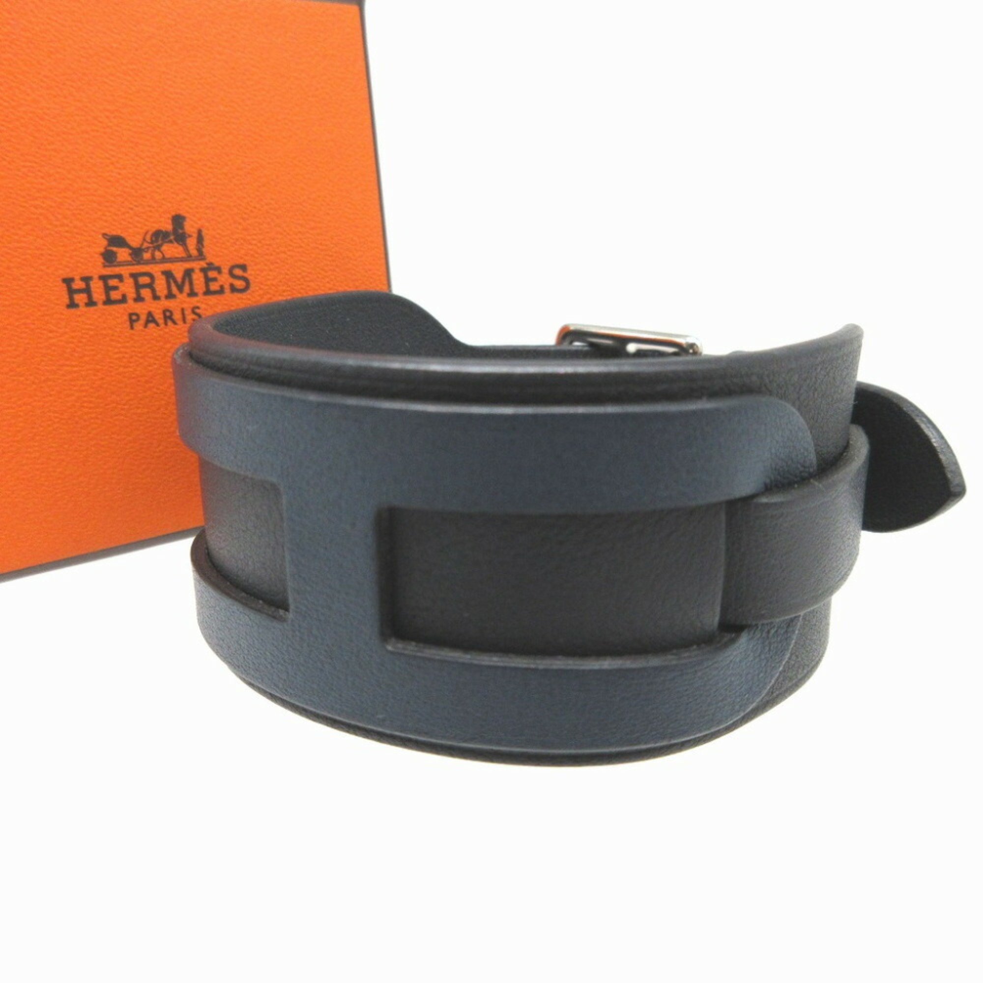 Hermes Etrivier Babor U-stamped Swift leather navy bracelet 0571HERMES