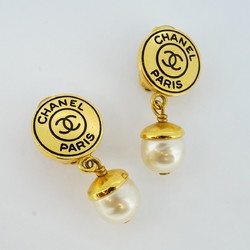 Chanel Earrings Coco Mark Circle Fake Pearl GP Plated Gold Ladies