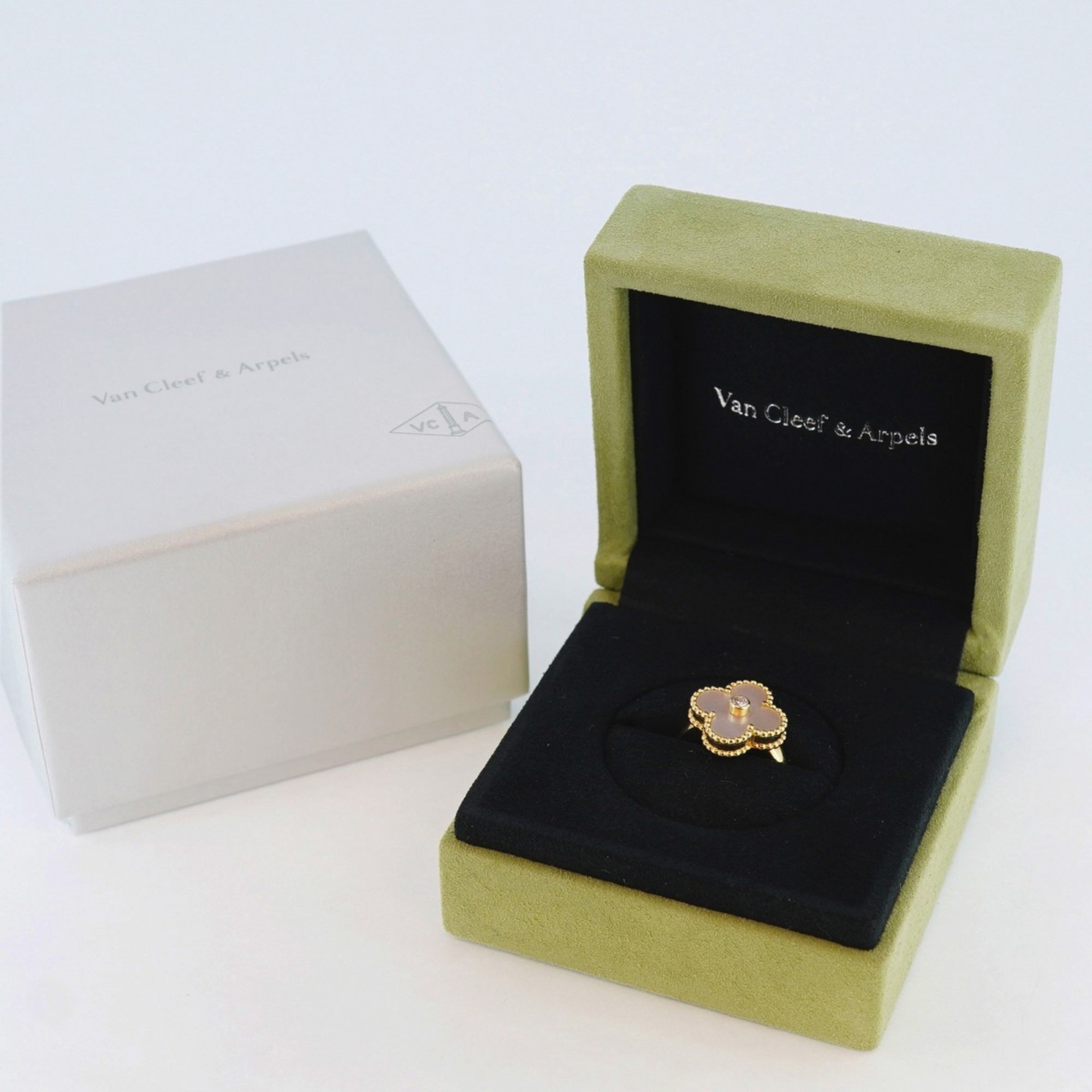 Van Cleef & Arpels Ring Alhambra 1PD Diamond Mother of Pearl K18YG Yellow Gold #46 Ladies