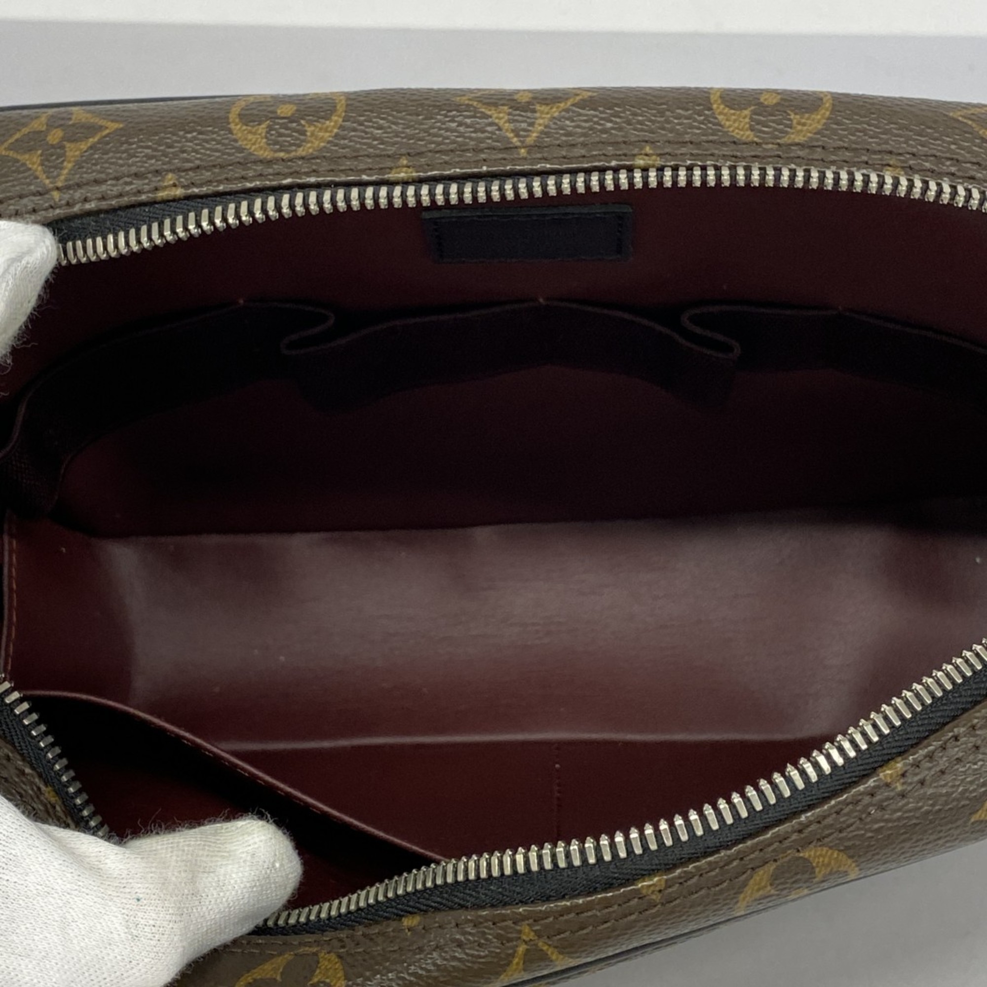 Louis Vuitton Clutch Bag Monogram True Toilette GM M47506 Brown Men's