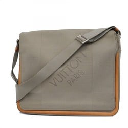 Louis Vuitton Shoulder Bag Damier Geant Messager M93030 Tail Men's