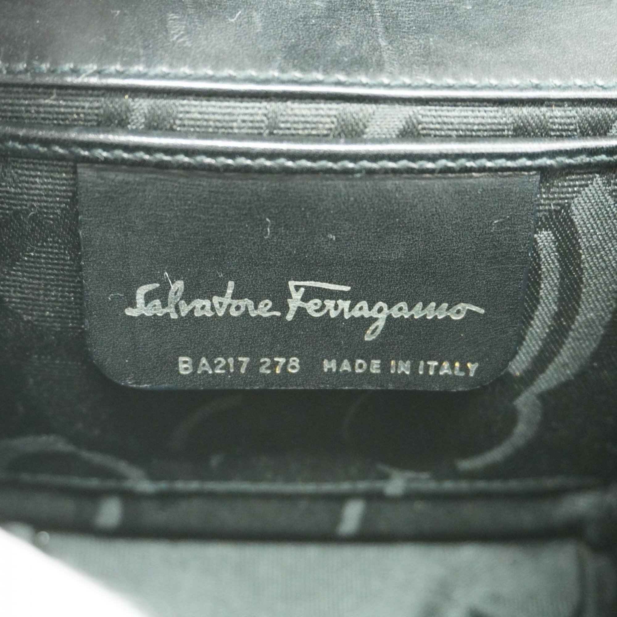 Salvatore Ferragamo Shoulder Bag Vara Leather Black Women's