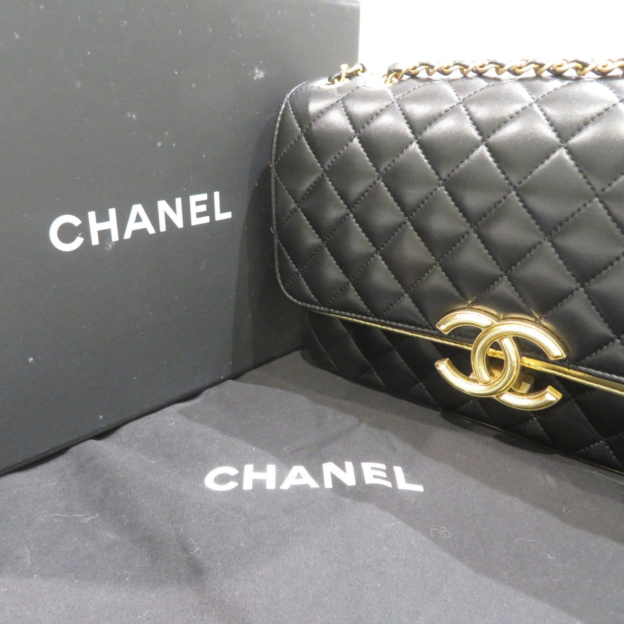 CHANEL Matelasse Chain Shoulder Bag A57276 Black/Gold Lambskin B166 Women's Men's Leather