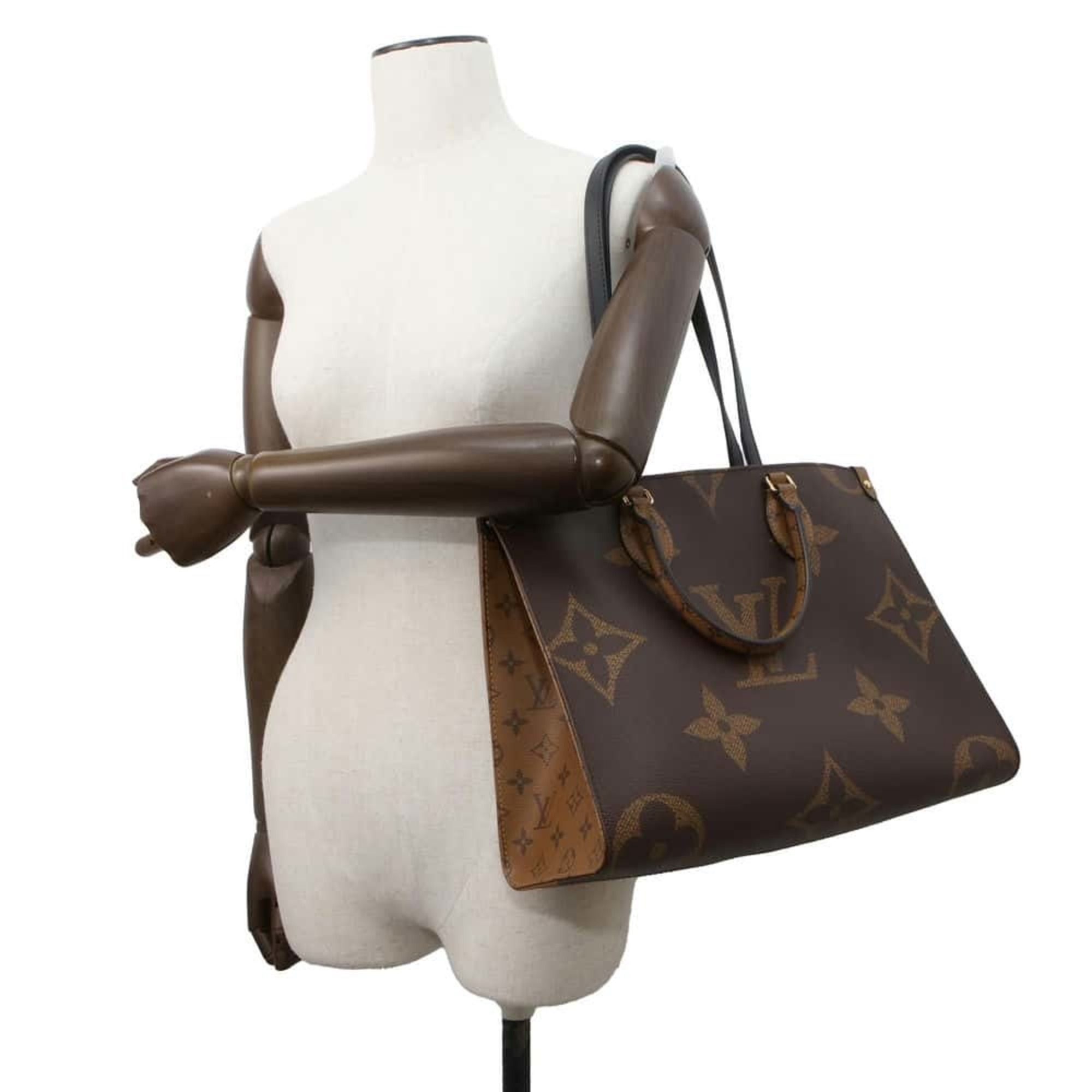 Louis Vuitton Tote Bag Monogram Reverse Giant On-the-Go MM M45321 2way