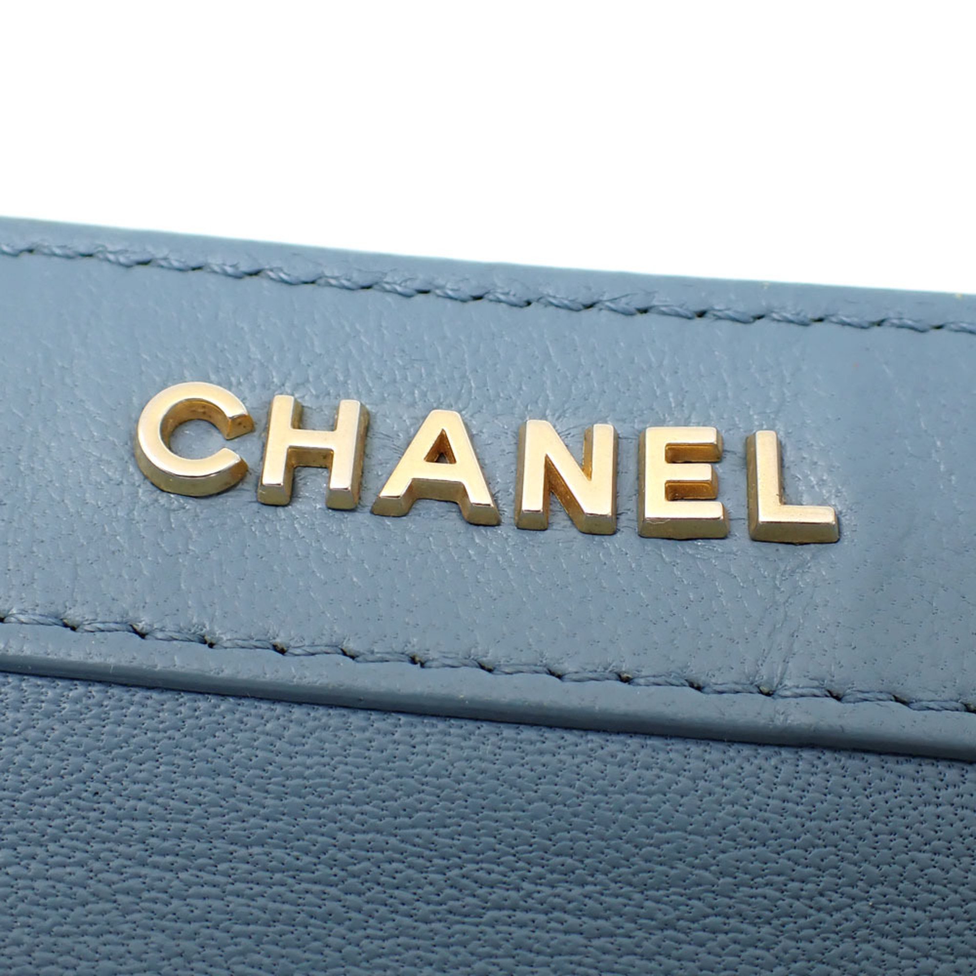 Chanel shoulder bag for women, light blue, blue leather, chain hand