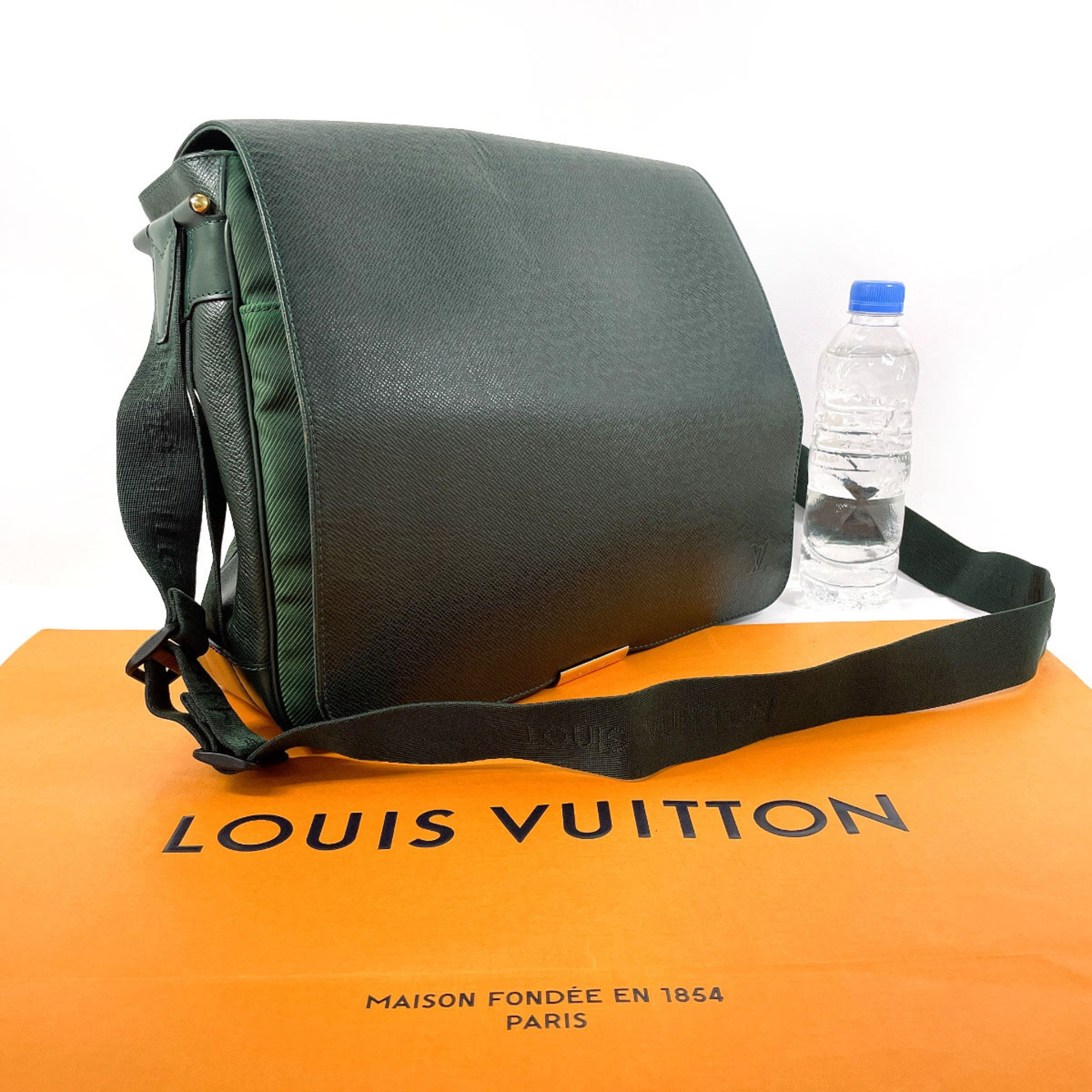 LOUIS VUITTON Louis Vuitton Victor M30144 Shoulder Bag Taiga Green Men's