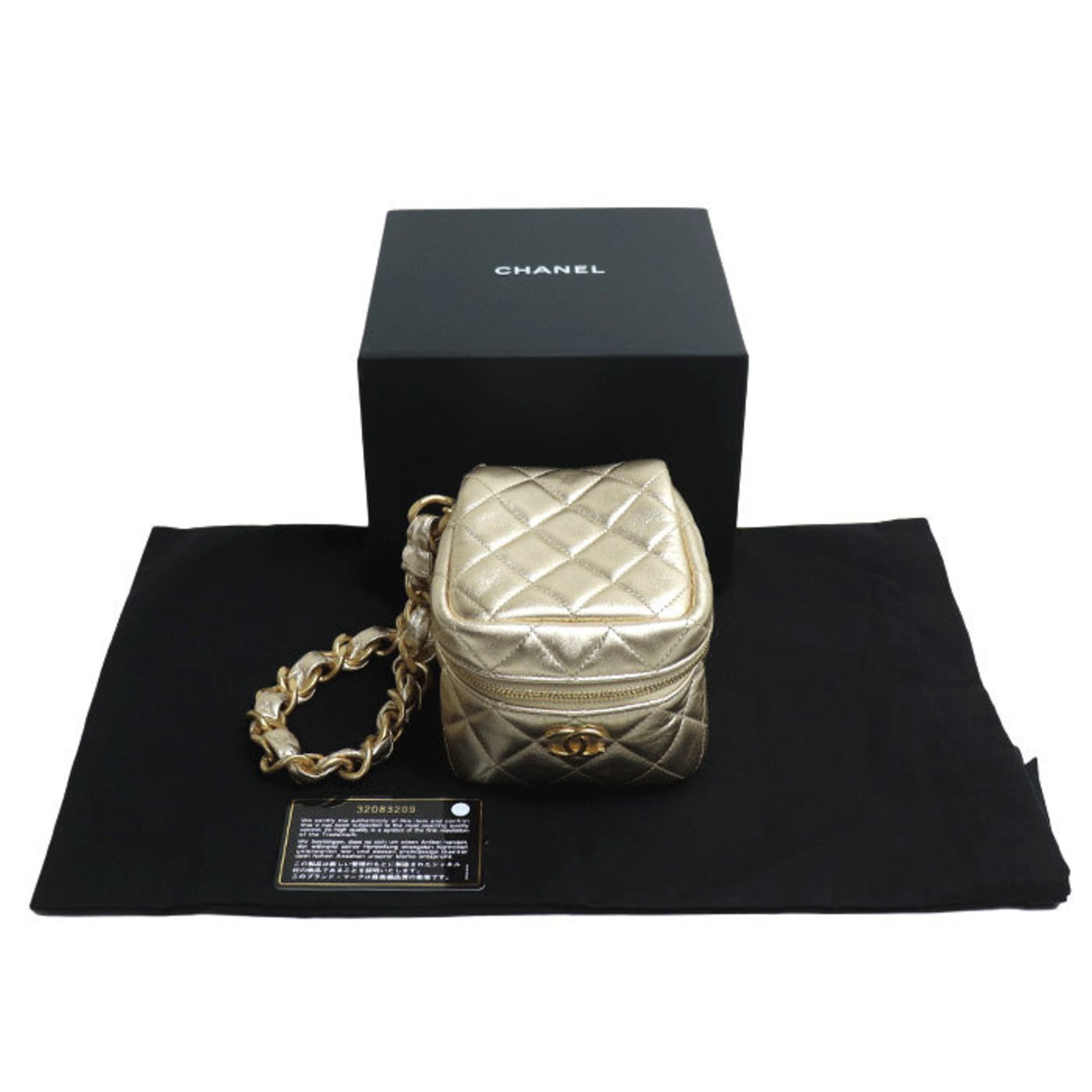 CHANEL Chanel Matelasse Chain Clutch Bag Gold AP2803 Women's