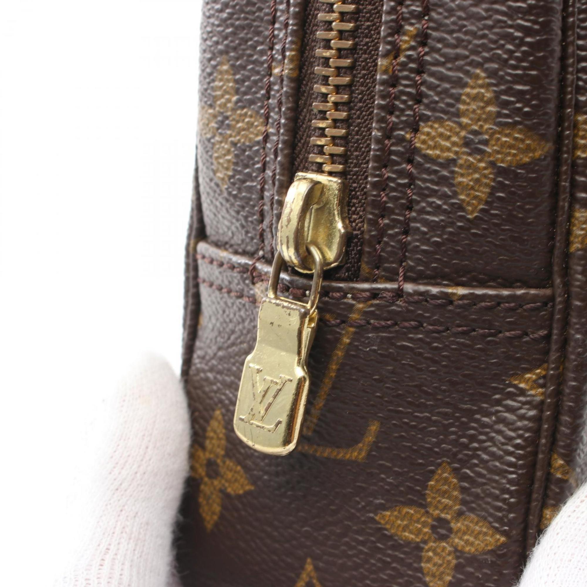 Louis Vuitton LOUIS VUITTON Truss Toilette 23 Monogram Pouch Bag Coated Canvas Women's Brown M47524