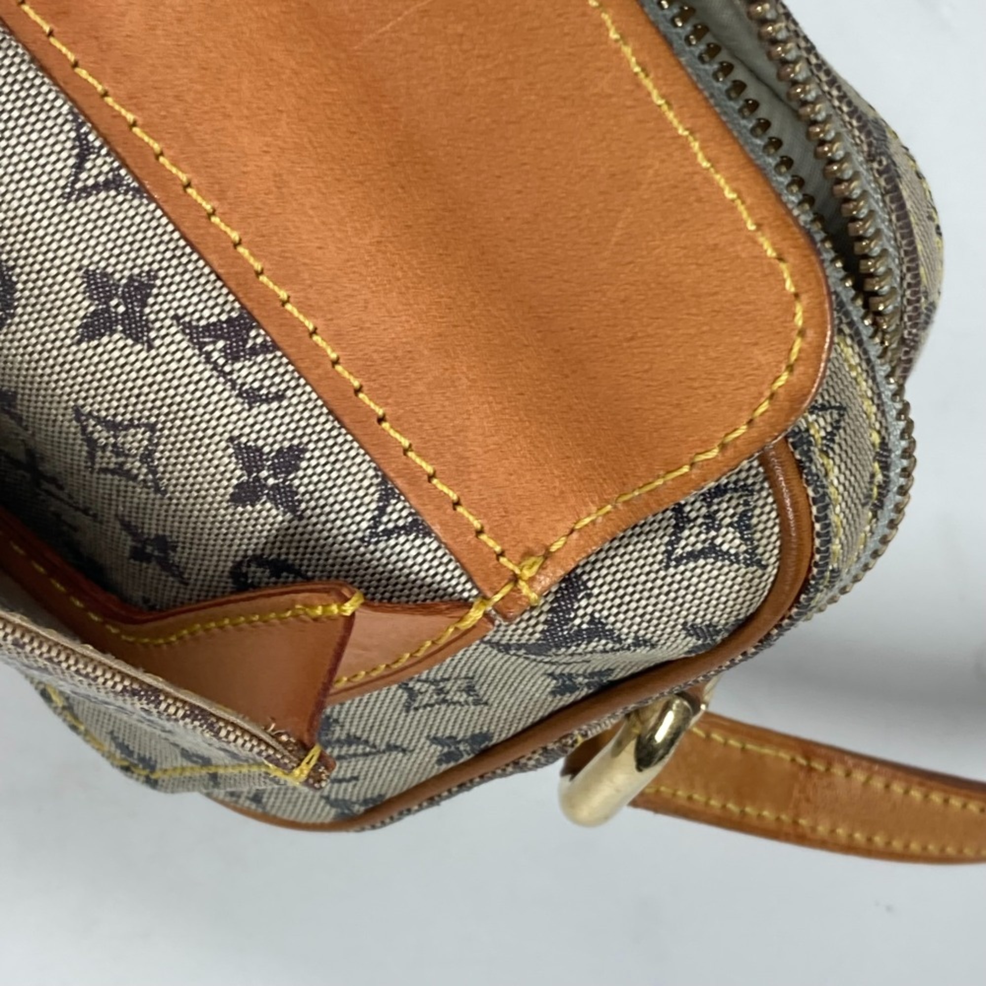 LOUIS VUITTON M92004 Monogram Juliette MM Pochette Shoulder Bag Canvas Women's Blue